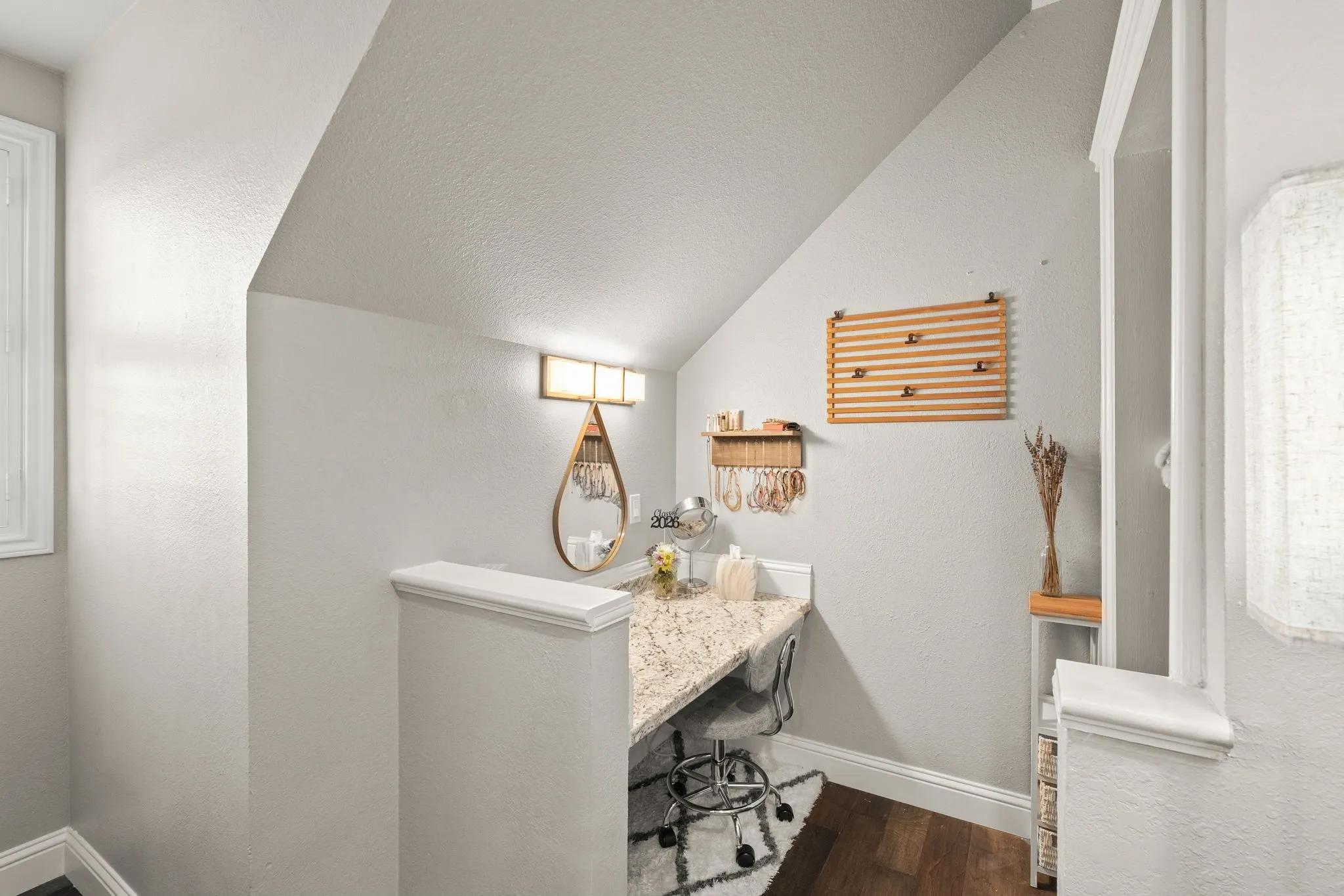 Upstairs middle bedroom Vanity