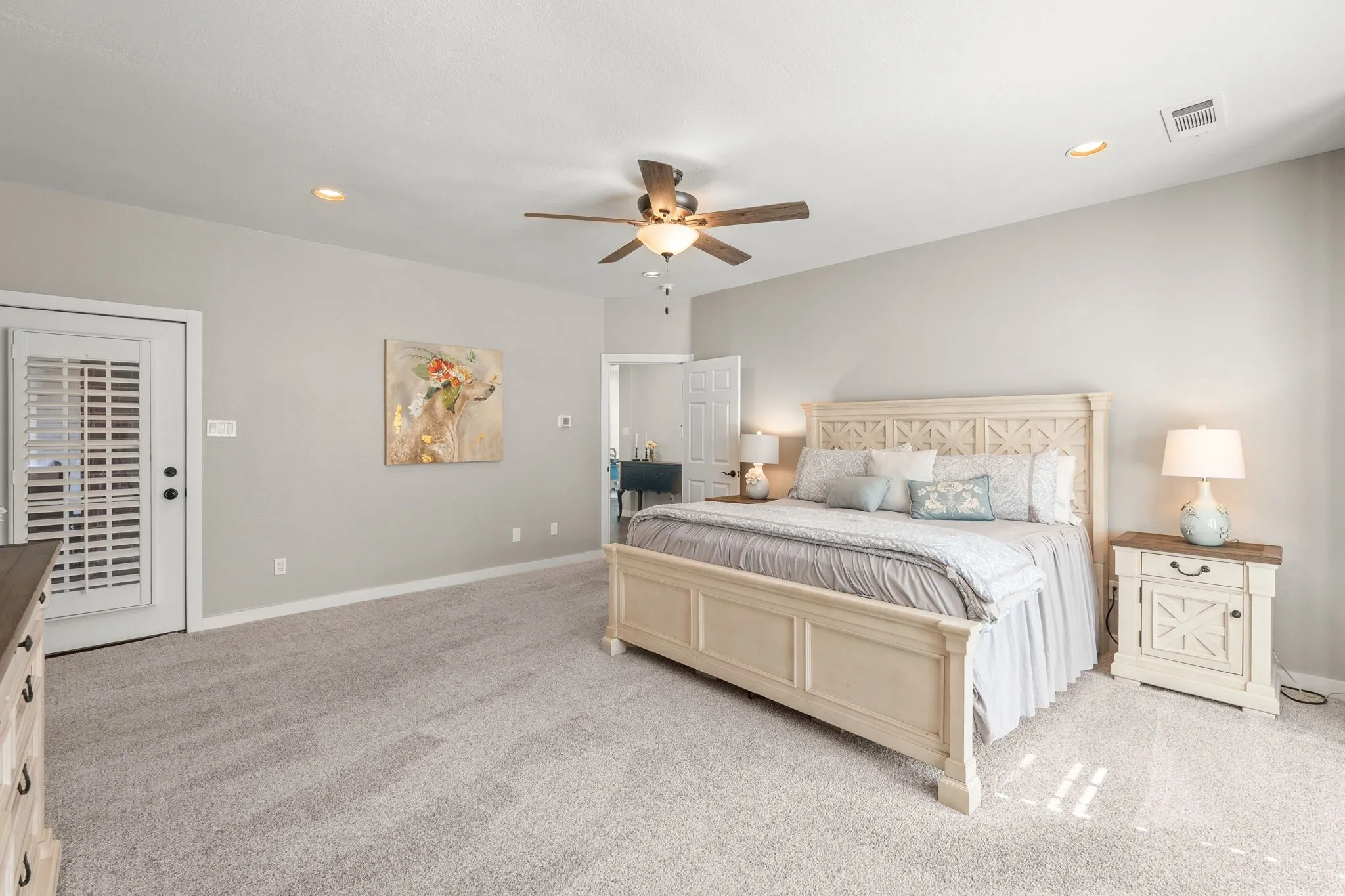 Single Family Residence For Sale in Collin County , 15 Brookhollow Circle, Melissa, Texas 75454, 5 Bedroom, 4 Bathroom, 2 Garage spaces, 3,439 Sqft, built in 1996, mls#21267902, Real Estate Agent in Melissa, Homes For Sale in Collin county, Homes For Sale in Melissa, Realtor in Melissa Texas, Real Estate Brokerage Independent Realty Texas, Luminita Cordes Realtor