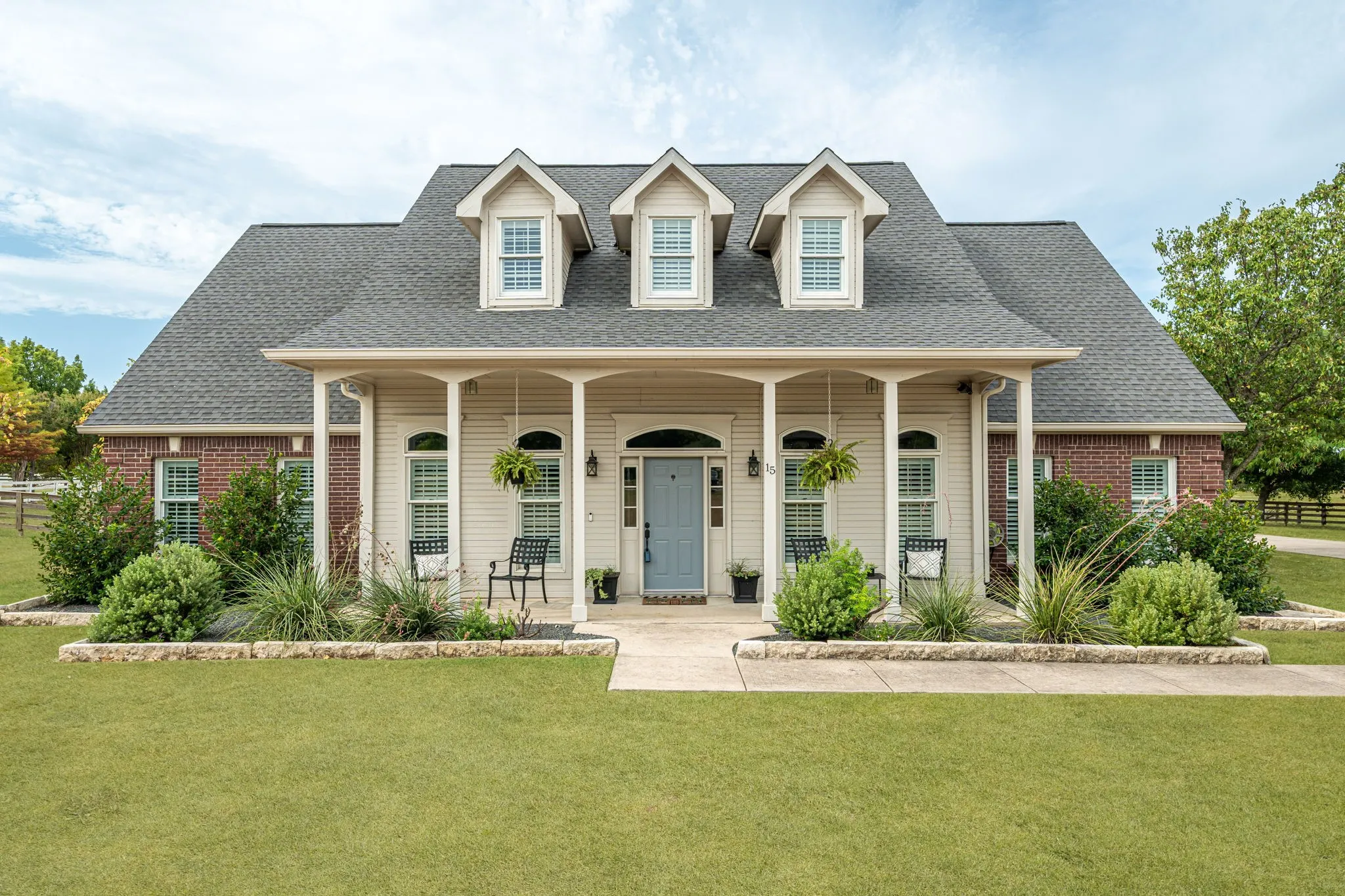 Single Family Residence For Sale in Collin County , 15 Brookhollow Circle, Melissa, Texas 75454, 5 Bedroom, 4 Bathroom, 2 Garage spaces, 3,439 Sqft, built in 1996, mls#21267902, Real Estate Agent in Melissa, Homes For Sale in Collin county, Homes For Sale in Melissa, Realtor in Melissa Texas, Real Estate Brokerage Independent Realty Texas, Luminita Cordes Realtor