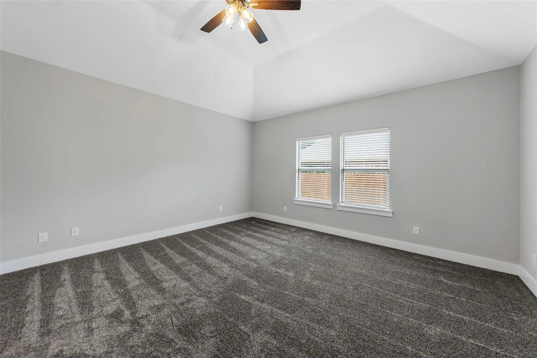 Single Family Residence For Rent in Hunt County , 505 Ellis Place Drive, Greenville, Texas 75402, 4 Bedrooms, 3 Bathrooms, 3 Garage spaces, 2,701 Sqft, built in 2022, Price $3,195, mls#21268338, Real Estate Agent in Greenville, Homes For Rent in Hunt county, Homes For Rent in Greenville, Realtor in Greenville Texas, Real Estate Brokerage Independent Realty Texas, Luminita Cordes Realtor