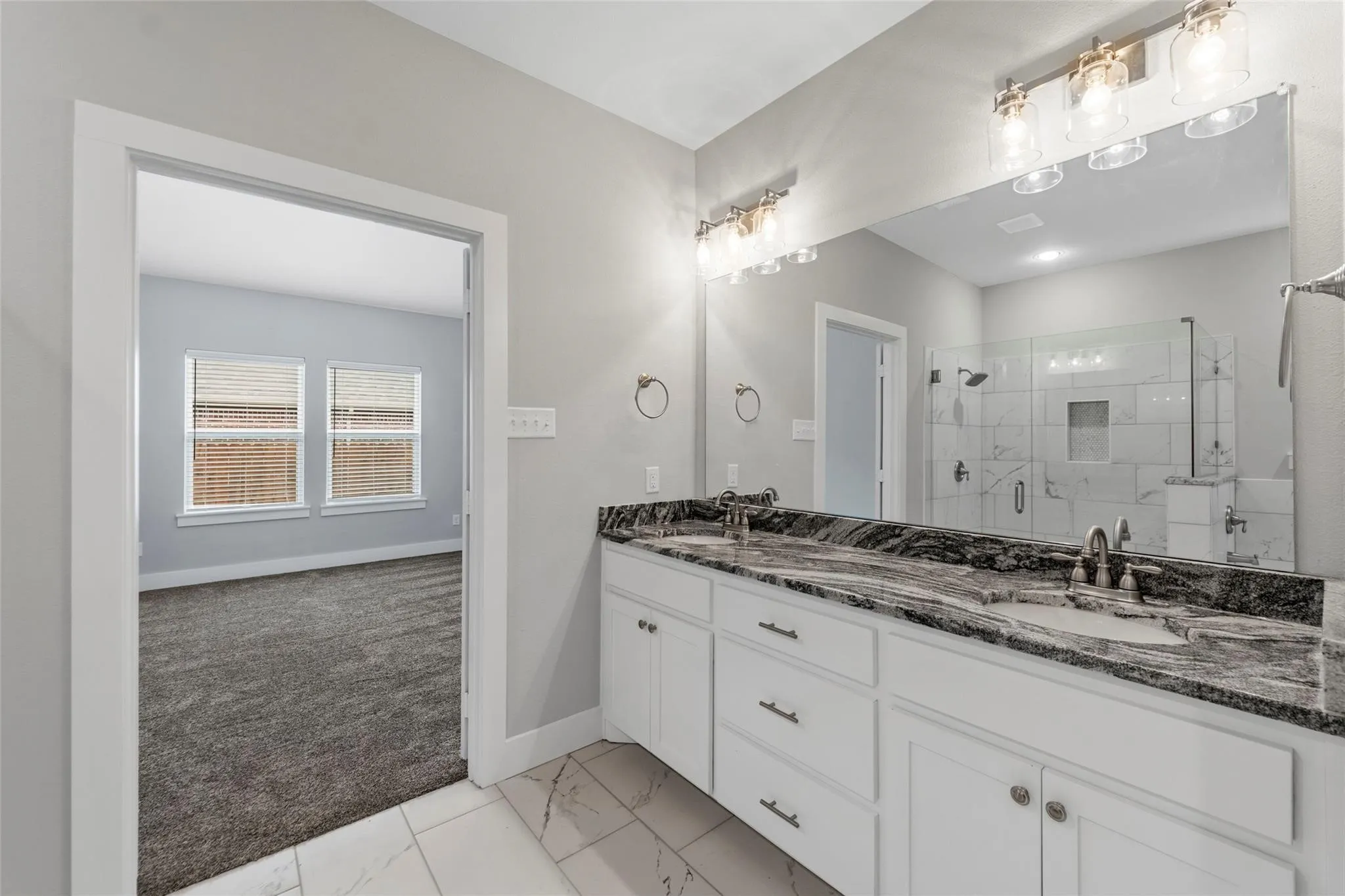 Single Family Residence For Rent in Hunt County , 505 Ellis Place Drive, Greenville, Texas 75402, 4 Bedrooms, 3 Bathrooms, 3 Garage spaces, 2,701 Sqft, built in 2022, Price $3,195, mls#21268338, Real Estate Agent in Greenville, Homes For Rent in Hunt county, Homes For Rent in Greenville, Realtor in Greenville Texas, Real Estate Brokerage Independent Realty Texas, Luminita Cordes Realtor
