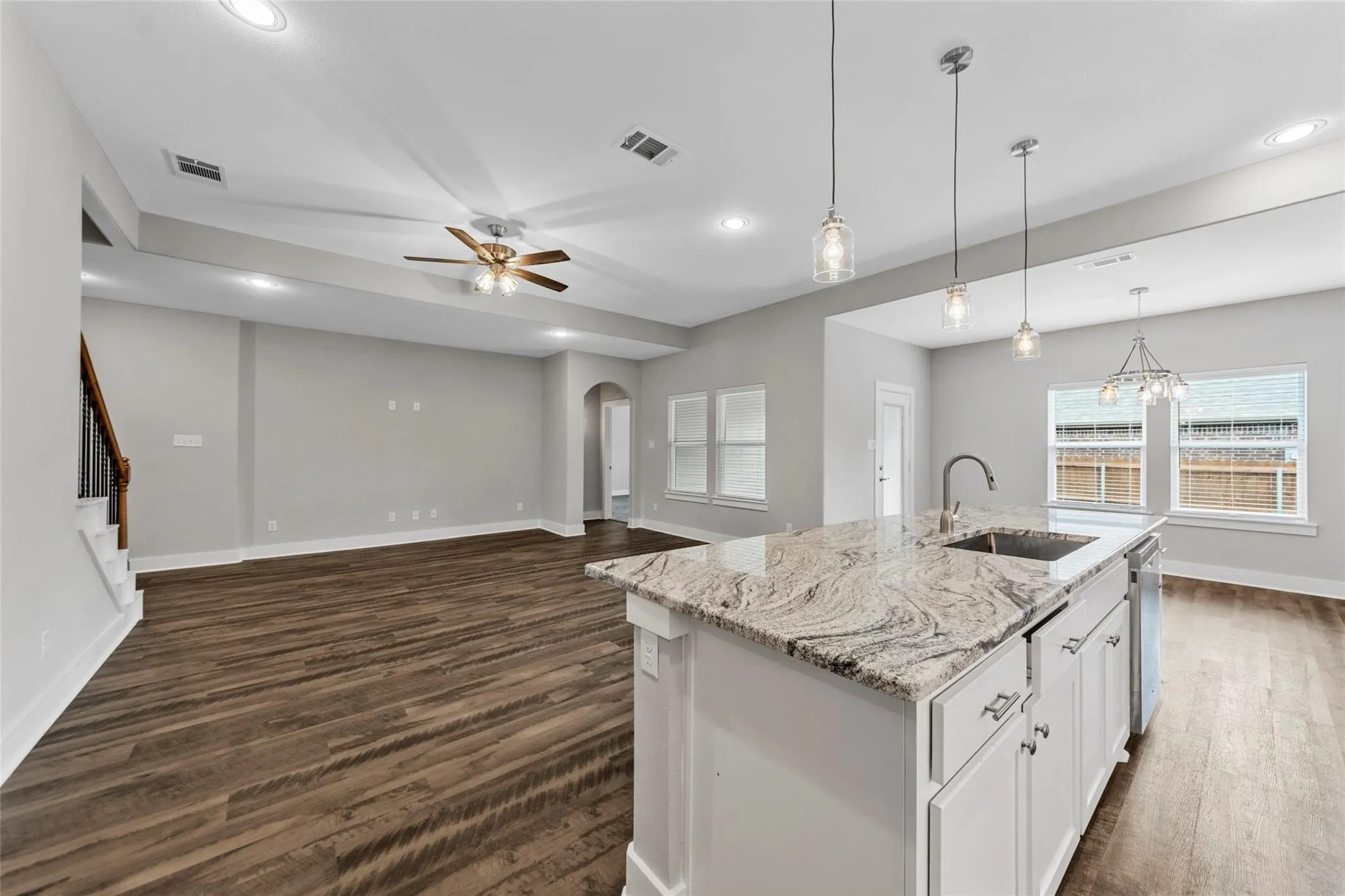 Single Family Residence For Rent in Hunt County , 505 Ellis Place Drive, Greenville, Texas 75402, 4 Bedrooms, 3 Bathrooms, 3 Garage spaces, 2,701 Sqft, built in 2022, Price $3,195, mls#21268338, Real Estate Agent in Greenville, Homes For Rent in Hunt county, Homes For Rent in Greenville, Realtor in Greenville Texas, Real Estate Brokerage Independent Realty Texas, Luminita Cordes Realtor