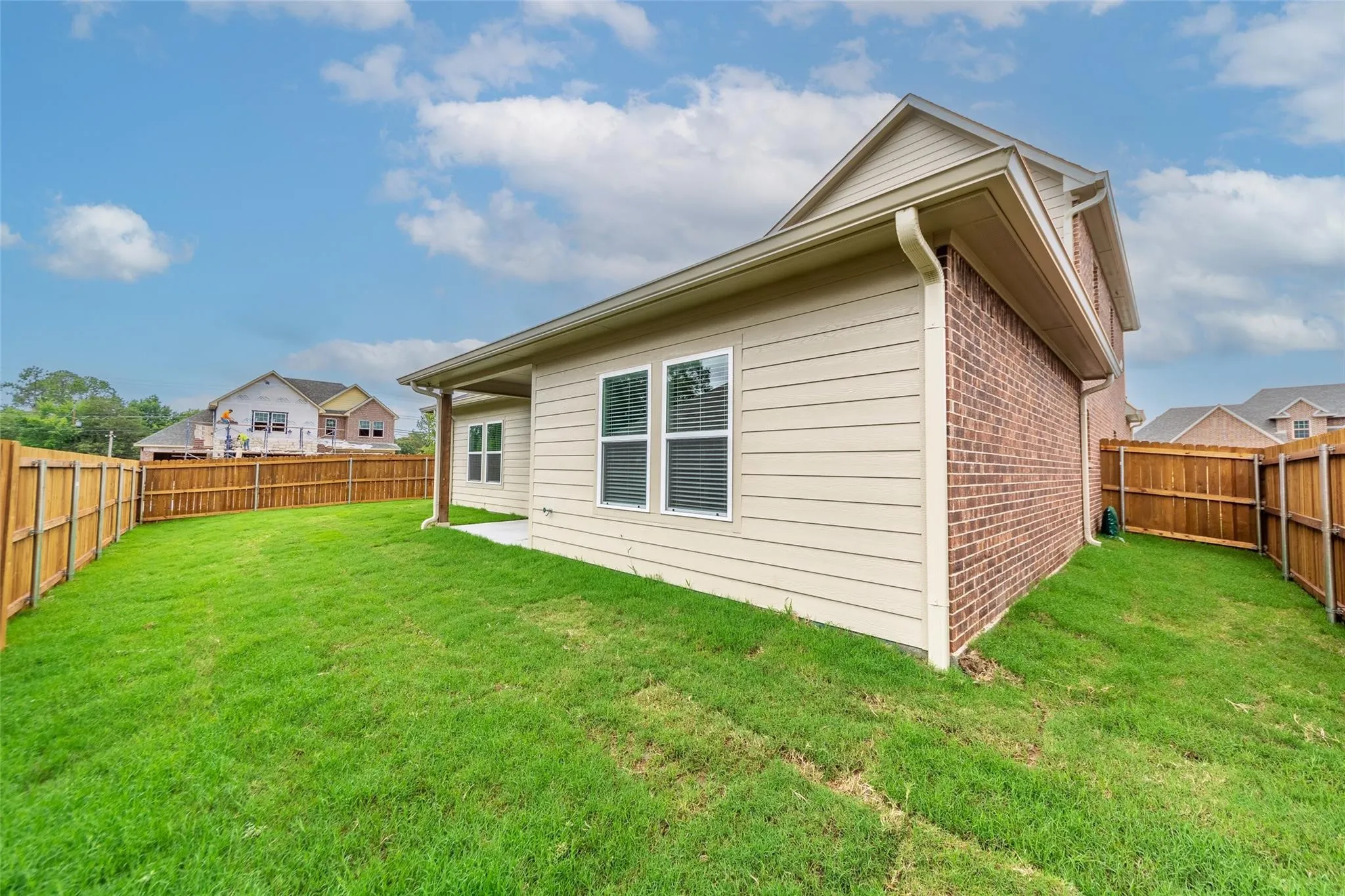 Single Family Residence For Rent in Hunt County , 505 Ellis Place Drive, Greenville, Texas 75402, 4 Bedrooms, 3 Bathrooms, 3 Garage spaces, 2,701 Sqft, built in 2022, Price $3,195, mls#21268338, Real Estate Agent in Greenville, Homes For Rent in Hunt county, Homes For Rent in Greenville, Realtor in Greenville Texas, Real Estate Brokerage Independent Realty Texas, Luminita Cordes Realtor