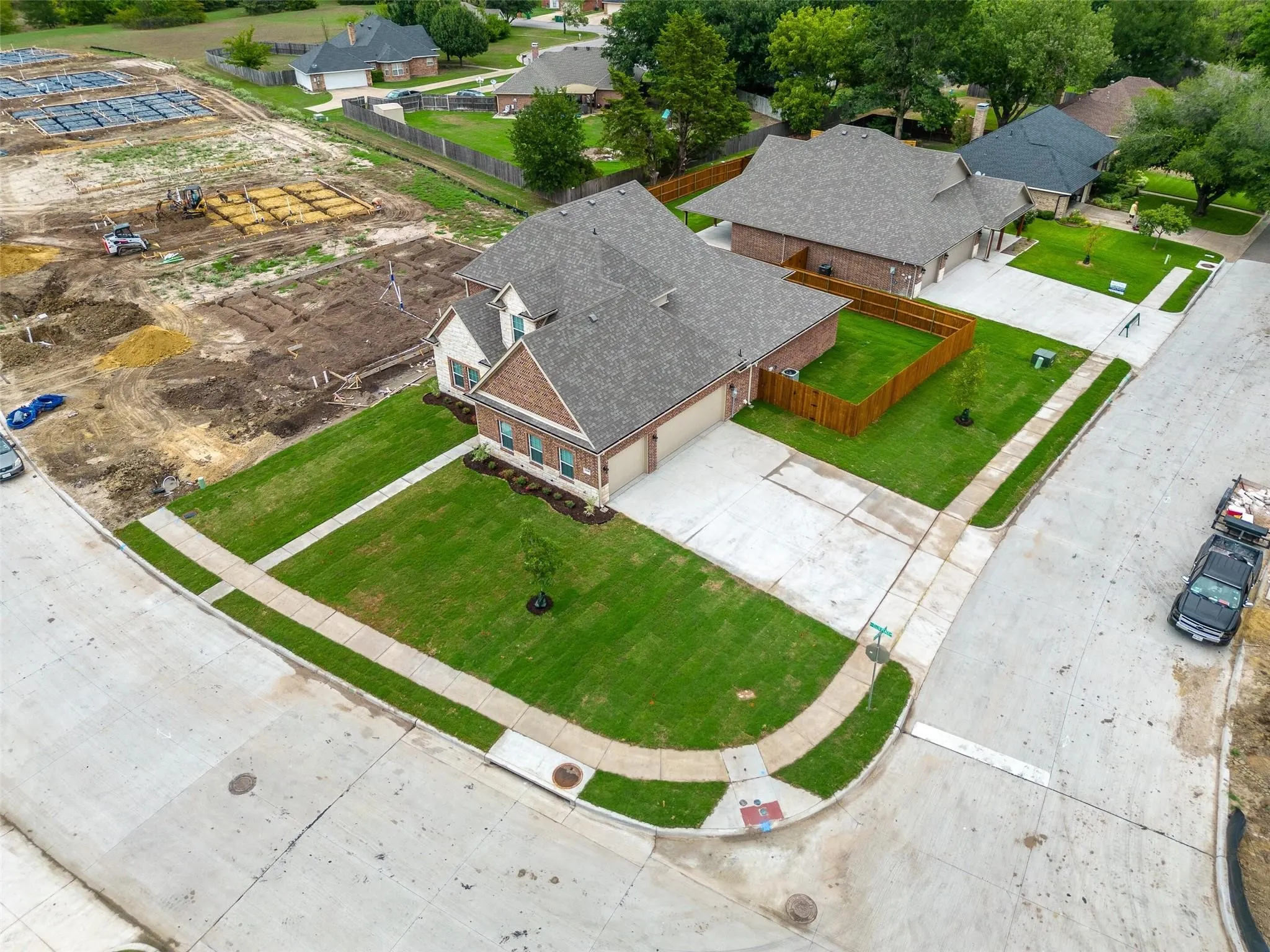 Single Family Residence For Rent in Hunt County , 505 Ellis Place Drive, Greenville, Texas 75402, 4 Bedrooms, 3 Bathrooms, 3 Garage spaces, 2,701 Sqft, built in 2022, Price $3,195, mls#21268338, Real Estate Agent in Greenville, Homes For Rent in Hunt county, Homes For Rent in Greenville, Realtor in Greenville Texas, Real Estate Brokerage Independent Realty Texas, Luminita Cordes Realtor