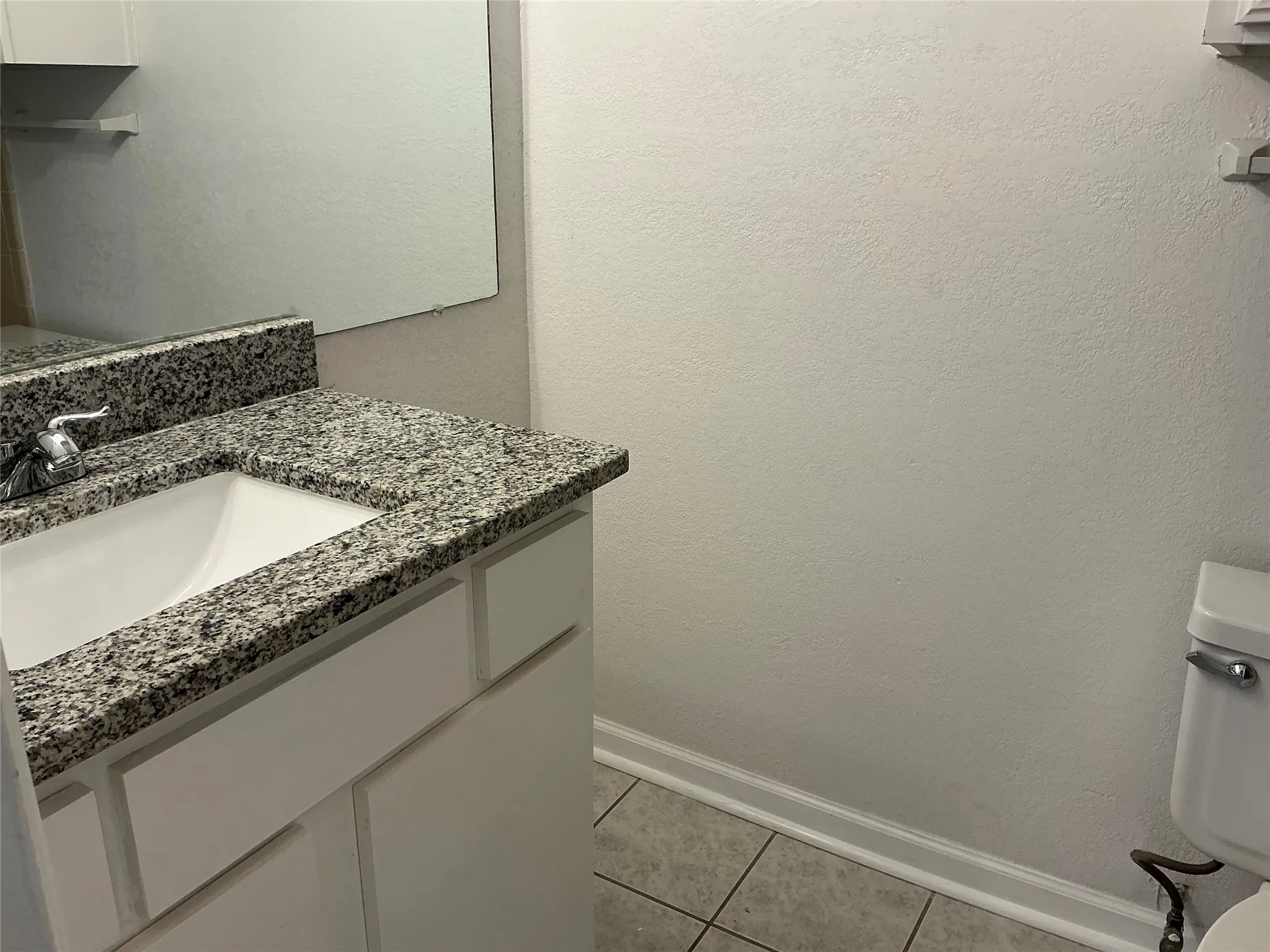 Condominium For Rent in Dallas County , 934 Turtle Cove 156, Irving, Texas 75060, 2 Bedroom, 2 Bathroom, Garage spaces, 1,006 Sqft, built in 1982, mls#21265774, Real Estate Agent in Irving, Homes For Rent in Dallas county, Homes For Rent in Irving, Realtor in Irving Texas, Real Estate Brokerage Independent Realty Texas, Luminita Cordes Realtor