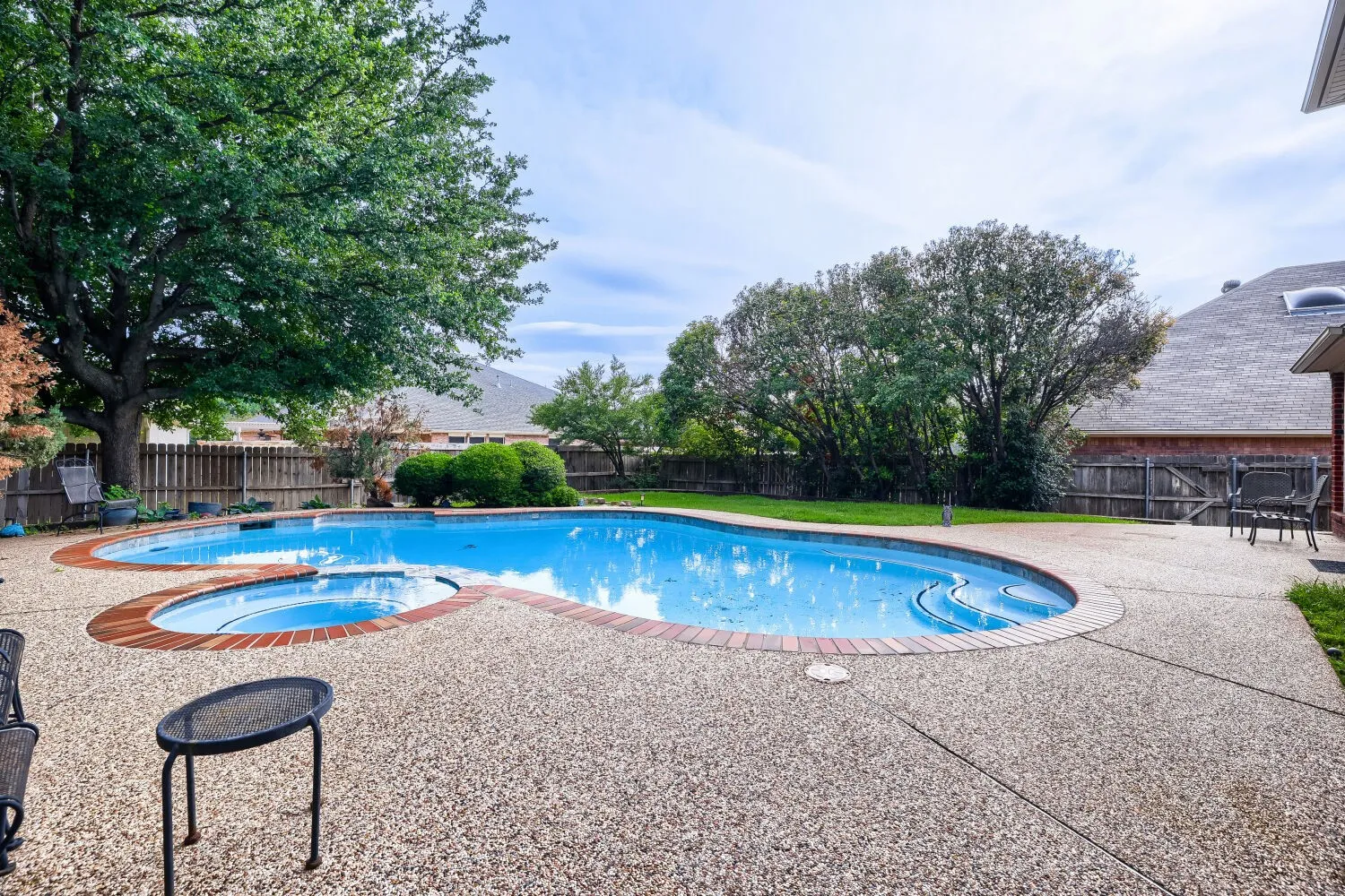 Single Family Residence For Sale in Tarrant County , 5216 Birch Grove Lane, Fort Worth, Texas 76137, 4 Bedrooms, 3 Bathrooms, 2 Garage spaces, 2,532 Sqft, built in 1997, Price $398,000, mls#21267207, Real Estate Agent in Fort Worth, Homes For Sale in Tarrant county, Homes For Sale in Fort Worth, Realtor in Fort Worth Texas, Real Estate Brokerage Independent Realty Texas, Luminita Cordes Realtor