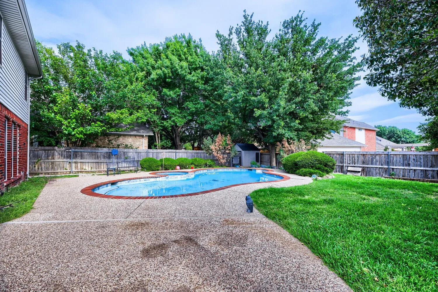 Single Family Residence For Sale in Tarrant County , 5216 Birch Grove Lane, Fort Worth, Texas 76137, 4 Bedrooms, 3 Bathrooms, 2 Garage spaces, 2,532 Sqft, built in 1997, Price $398,000, mls#21267207, Real Estate Agent in Fort Worth, Homes For Sale in Tarrant county, Homes For Sale in Fort Worth, Realtor in Fort Worth Texas, Real Estate Brokerage Independent Realty Texas, Luminita Cordes Realtor