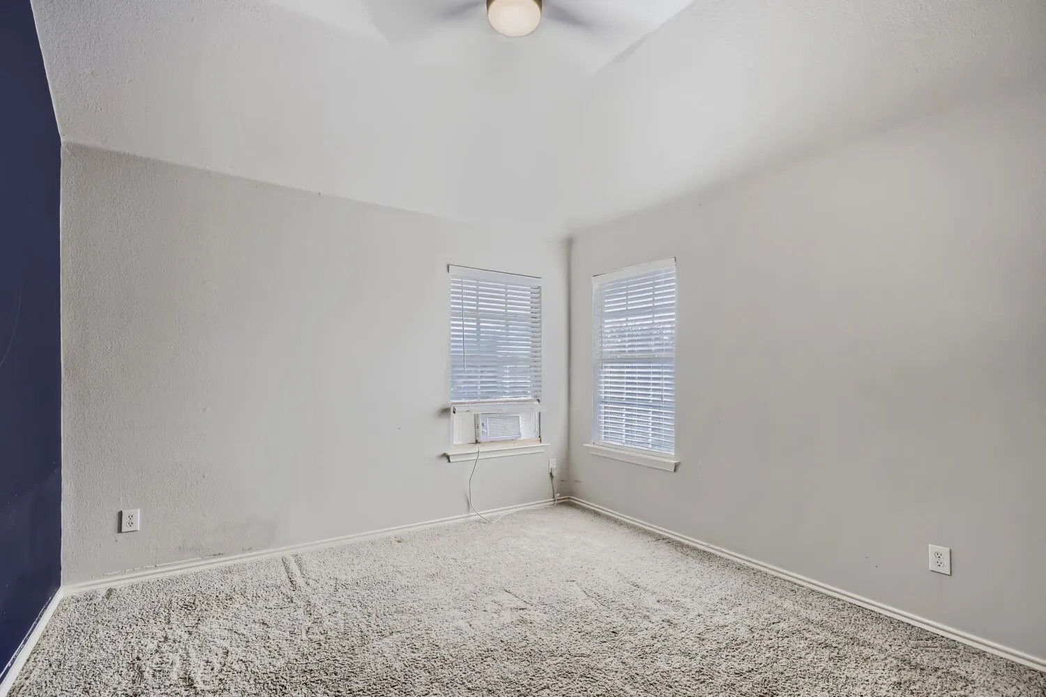 Single Family Residence For Sale in Tarrant County , 5216 Birch Grove Lane, Fort Worth, Texas 76137, 4 Bedrooms, 3 Bathrooms, 2 Garage spaces, 2,532 Sqft, built in 1997, Price $398,000, mls#21267207, Real Estate Agent in Fort Worth, Homes For Sale in Tarrant county, Homes For Sale in Fort Worth, Realtor in Fort Worth Texas, Real Estate Brokerage Independent Realty Texas, Luminita Cordes Realtor