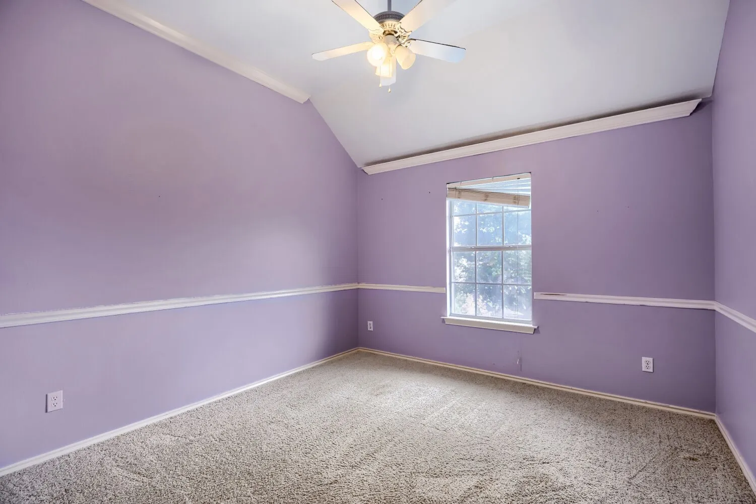 Single Family Residence For Sale in Tarrant County , 5216 Birch Grove Lane, Fort Worth, Texas 76137, 4 Bedrooms, 3 Bathrooms, 2 Garage spaces, 2,532 Sqft, built in 1997, Price $398,000, mls#21267207, Real Estate Agent in Fort Worth, Homes For Sale in Tarrant county, Homes For Sale in Fort Worth, Realtor in Fort Worth Texas, Real Estate Brokerage Independent Realty Texas, Luminita Cordes Realtor