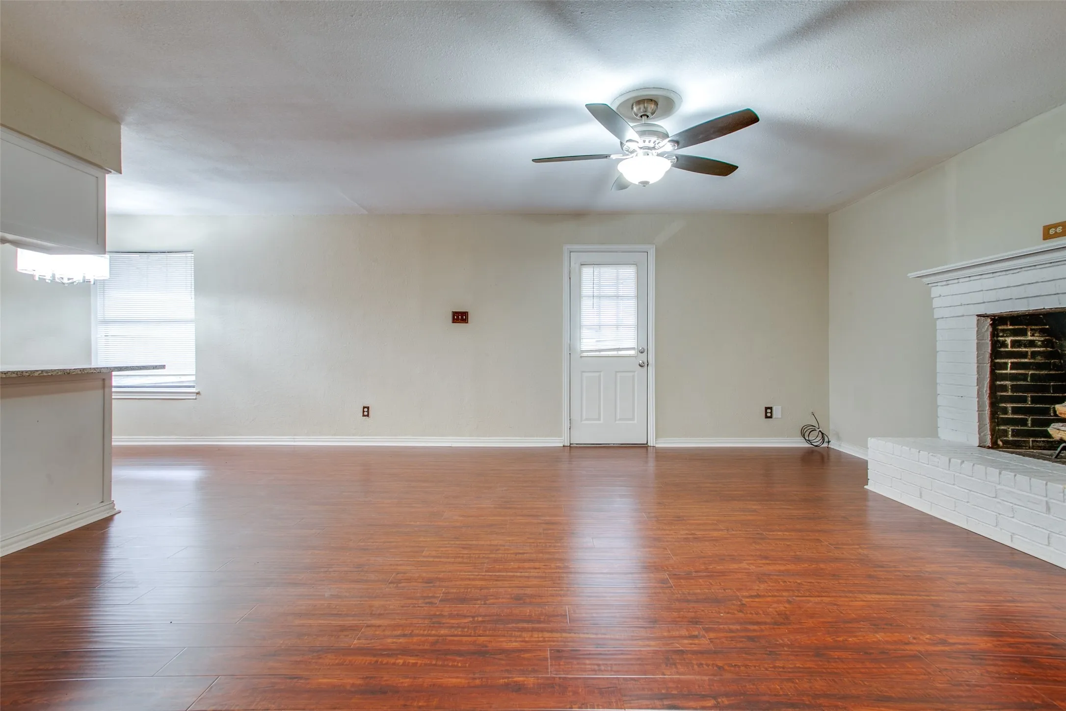 Single Family Residence For Rent in Collin County , 101 Teakwood Drive, Princeton, Texas 75407, 4 Bedroom, 2 Bathroom, Garage spaces, 1,812 Sqft, built in 1976, mls#21268417, Real Estate Agent in Princeton, Homes For Rent in Collin county, Homes For Rent in Princeton, Realtor in Princeton Texas, Real Estate Brokerage Independent Realty Texas, Luminita Cordes Realtor
