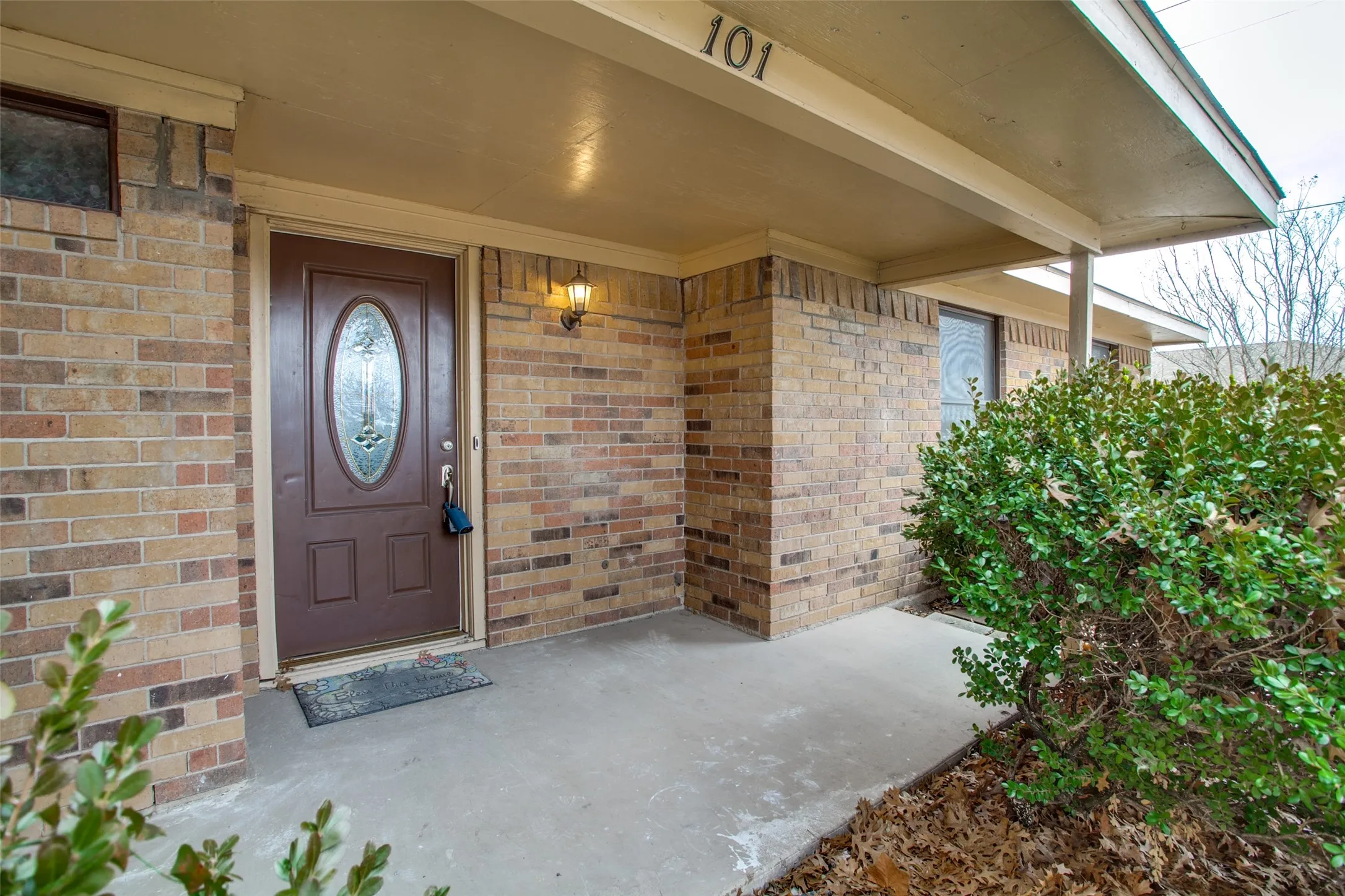 Single Family Residence For Rent in Collin County , 101 Teakwood Drive, Princeton, Texas 75407, 4 Bedroom, 2 Bathroom, Garage spaces, 1,812 Sqft, built in 1976, mls#21268417, Real Estate Agent in Princeton, Homes For Rent in Collin county, Homes For Rent in Princeton, Realtor in Princeton Texas, Real Estate Brokerage Independent Realty Texas, Luminita Cordes Realtor
