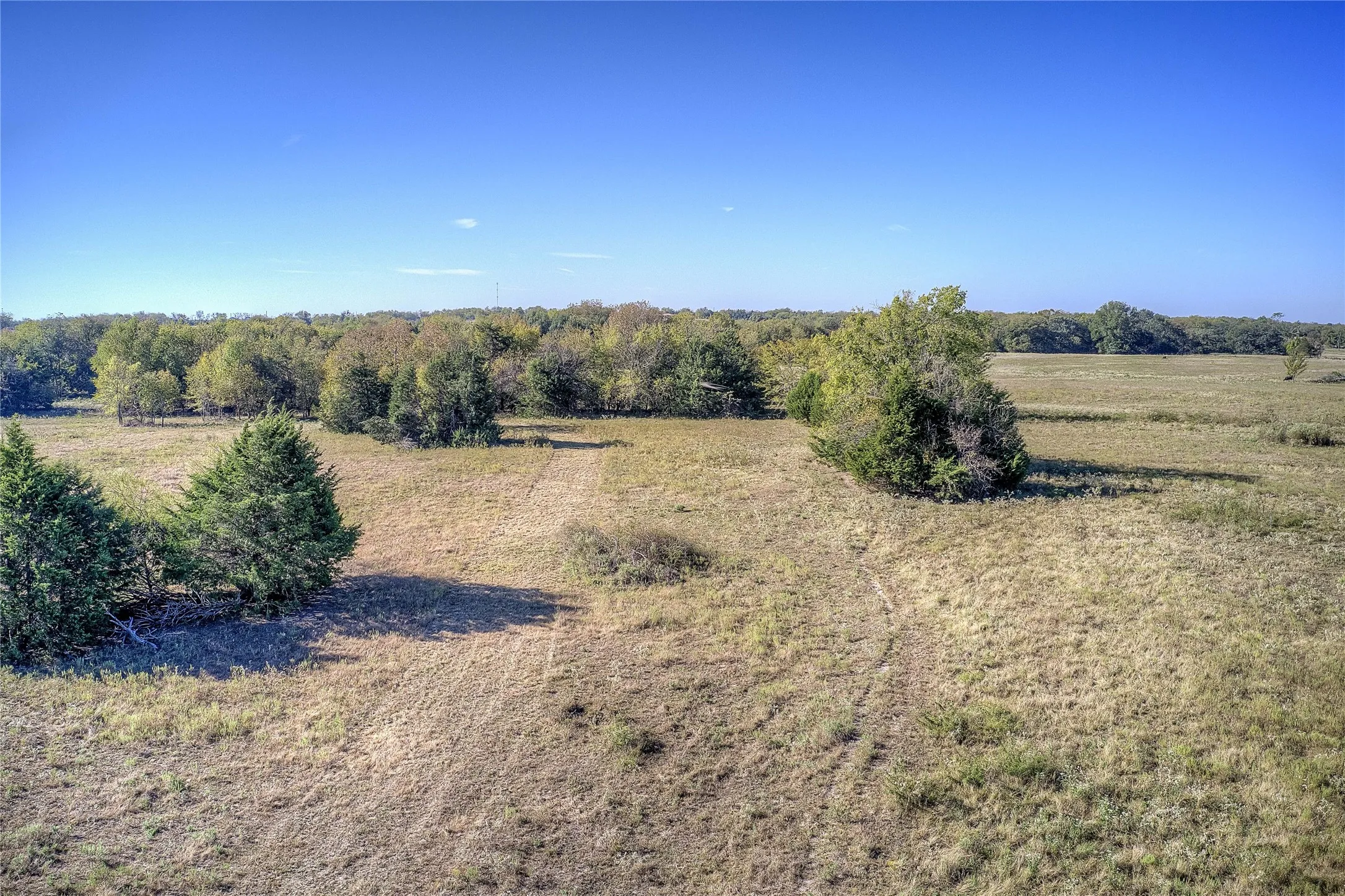 View of nature featuring a rural view