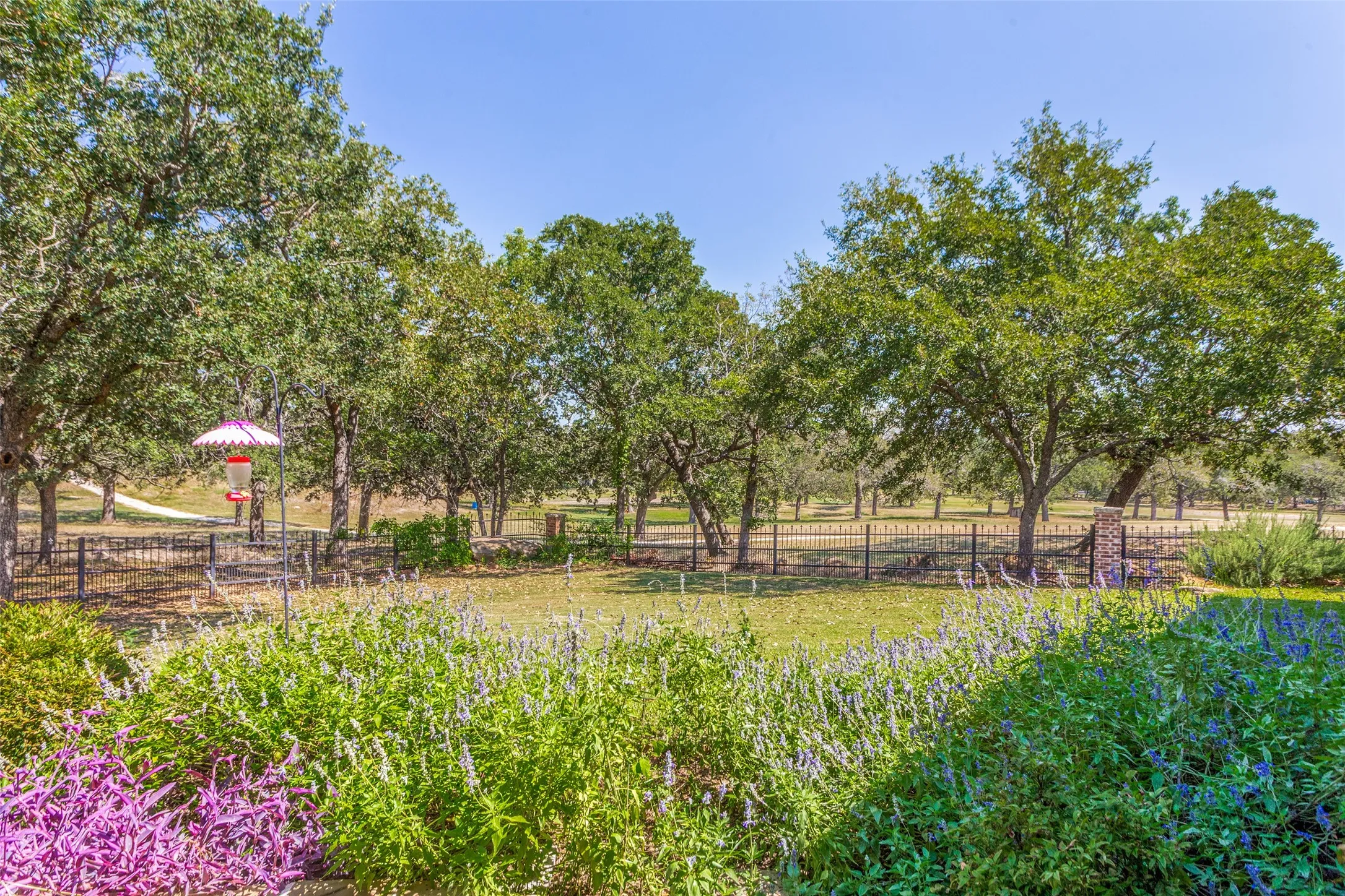 Single Family Residence For Sale in Wise County , 221 Hart Court, Runaway Bay, Texas 76426, 3 Bedroom, 6 Bathroom, 3 Garage spaces, 4,097 Sqft, built in 2006, mls#21268426, Real Estate Agent in Runaway Bay, Homes For Sale in Wise county, Homes For Sale in Runaway Bay, Realtor in Runaway Bay Texas, Real Estate Brokerage Independent Realty Texas, Luminita Cordes Realtor