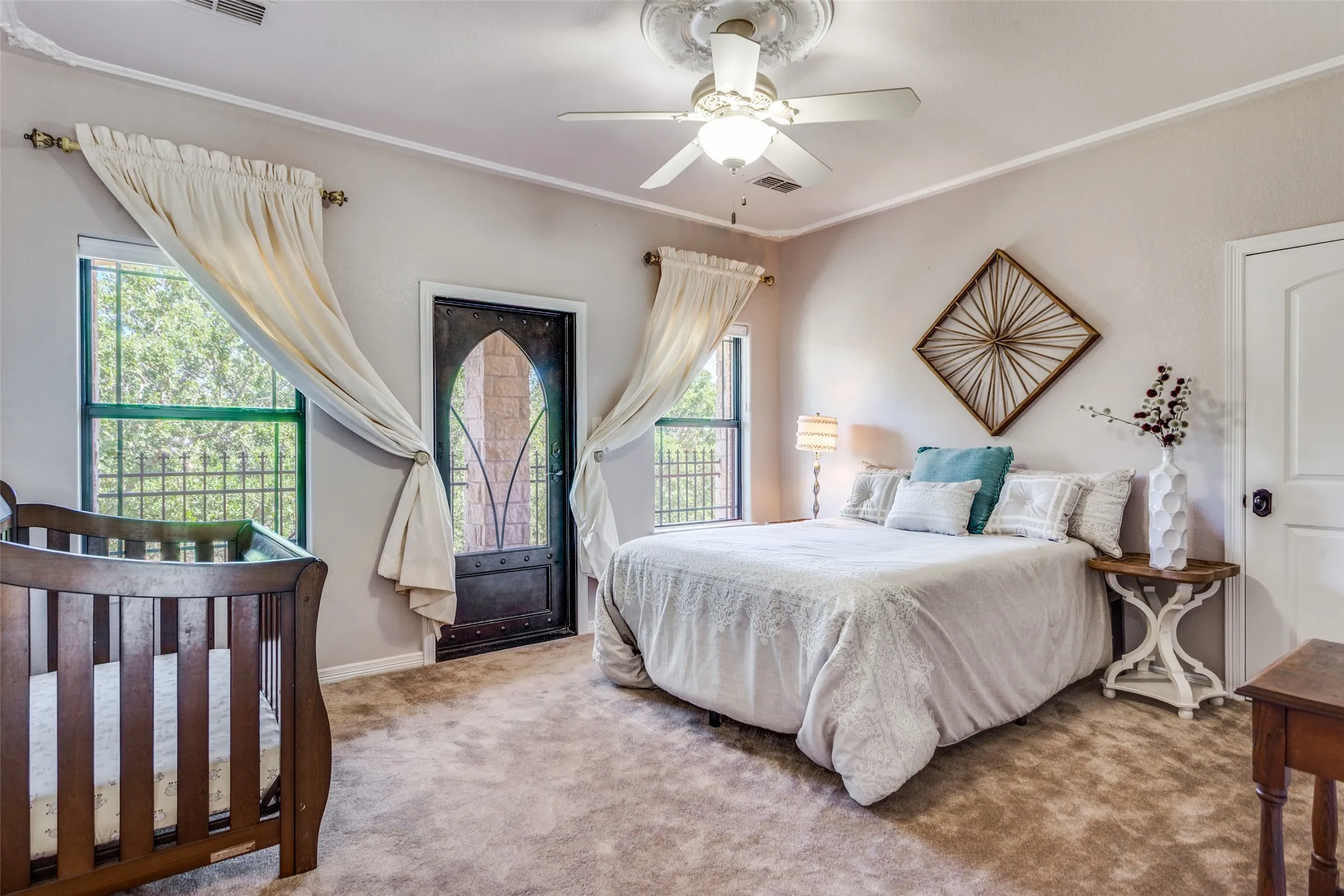 Single Family Residence For Sale in Wise County , 221 Hart Court, Runaway Bay, Texas 76426, 3 Bedroom, 6 Bathroom, 3 Garage spaces, 4,097 Sqft, built in 2006, mls#21268426, Real Estate Agent in Runaway Bay, Homes For Sale in Wise county, Homes For Sale in Runaway Bay, Realtor in Runaway Bay Texas, Real Estate Brokerage Independent Realty Texas, Luminita Cordes Realtor