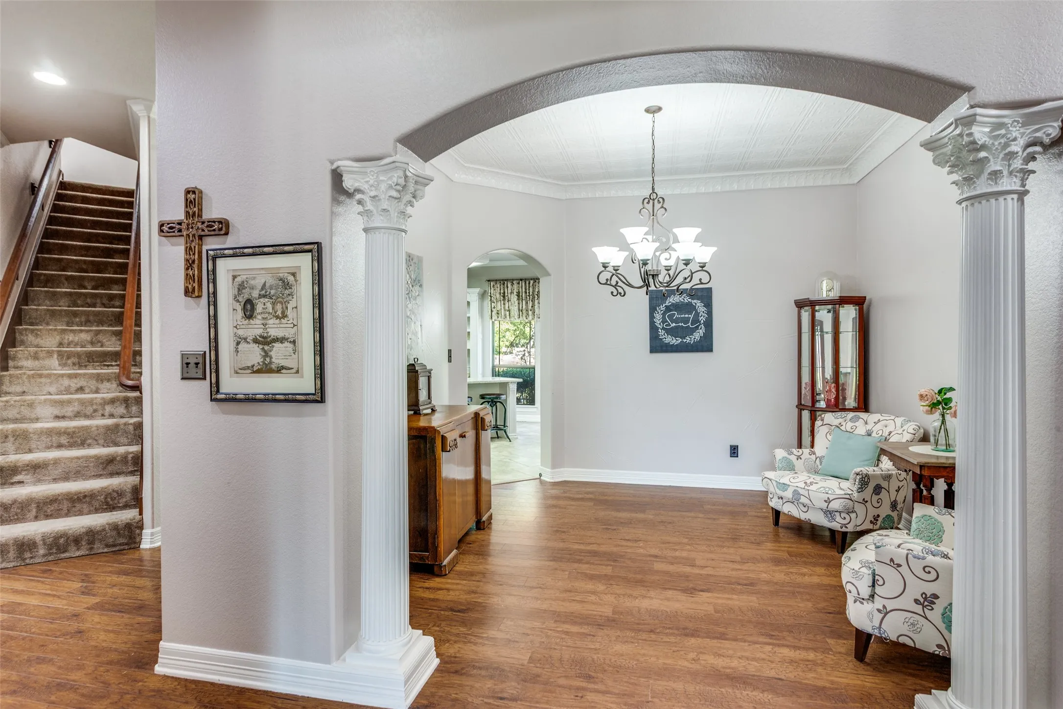 Single Family Residence For Sale in Wise County , 221 Hart Court, Runaway Bay, Texas 76426, 3 Bedroom, 6 Bathroom, 3 Garage spaces, 4,097 Sqft, built in 2006, mls#21268426, Real Estate Agent in Runaway Bay, Homes For Sale in Wise county, Homes For Sale in Runaway Bay, Realtor in Runaway Bay Texas, Real Estate Brokerage Independent Realty Texas, Luminita Cordes Realtor