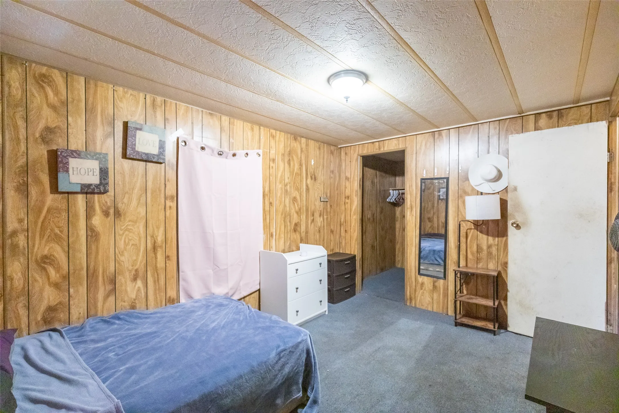 Mobile Home For Sale in Callahan County , 509 Rusk Street, Clyde, Texas 79510, 3 Bedroom, 2 Bathroom, Garage spaces, 2,016 Sqft, built in 1981, Price $49,900, mls#21266730, Real Estate Agent in Clyde, Homes For Sale in Callahan county, Homes For Sale in Clyde, Realtor in Clyde Texas, Real Estate Brokerage Independent Realty Texas, Luminita Cordes Realtor