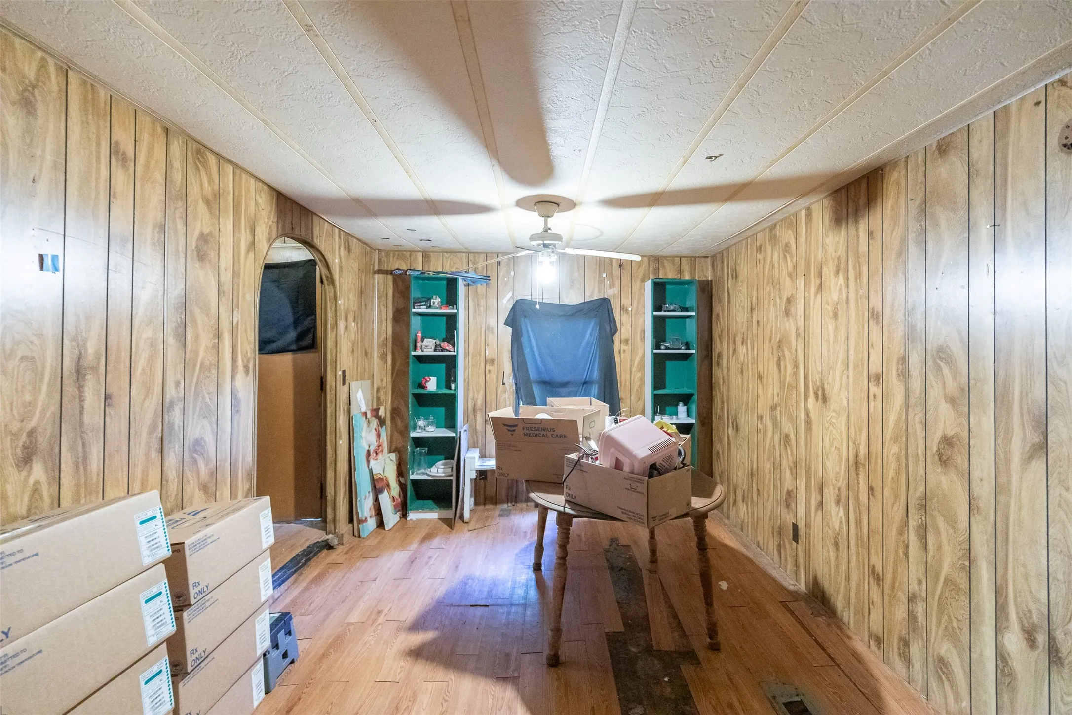 Mobile Home For Sale in Callahan County , 509 Rusk Street, Clyde, Texas 79510, 3 Bedroom, 2 Bathroom, Garage spaces, 2,016 Sqft, built in 1981, Price $49,900, mls#21266730, Real Estate Agent in Clyde, Homes For Sale in Callahan county, Homes For Sale in Clyde, Realtor in Clyde Texas, Real Estate Brokerage Independent Realty Texas, Luminita Cordes Realtor