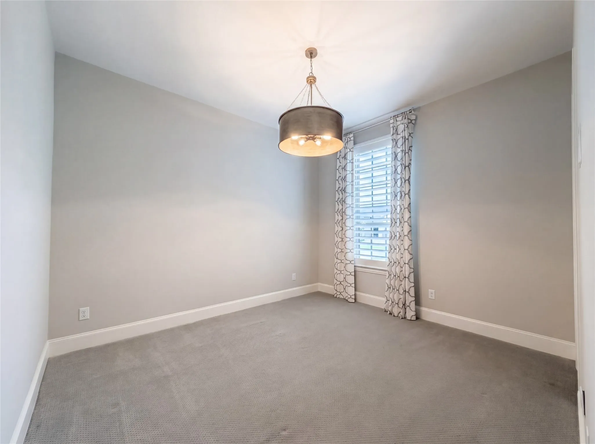 Single Family Residence For Sale in Collin County , 820 Hawk Wood Lane, Prosper, Texas 75078, 5 Bedroom, 8 Bathroom, 3 Garage spaces, 5,091 Sqft, built in 2020, mls#21268468, Real Estate Agent in Prosper, Homes For Sale in Collin county, Homes For Sale in Prosper, Realtor in Prosper Texas, Real Estate Brokerage Independent Realty Texas, Luminita Cordes Realtor