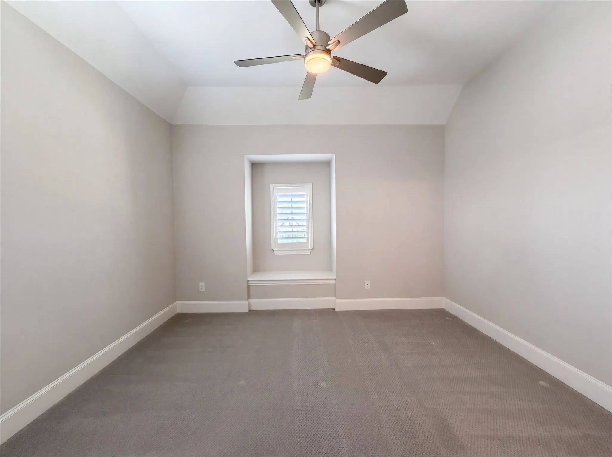 Single Family Residence For Sale in Collin County , 820 Hawk Wood Lane, Prosper, Texas 75078, 5 Bedroom, 8 Bathroom, 3 Garage spaces, 5,091 Sqft, built in 2020, mls#21268468, Real Estate Agent in Prosper, Homes For Sale in Collin county, Homes For Sale in Prosper, Realtor in Prosper Texas, Real Estate Brokerage Independent Realty Texas, Luminita Cordes Realtor