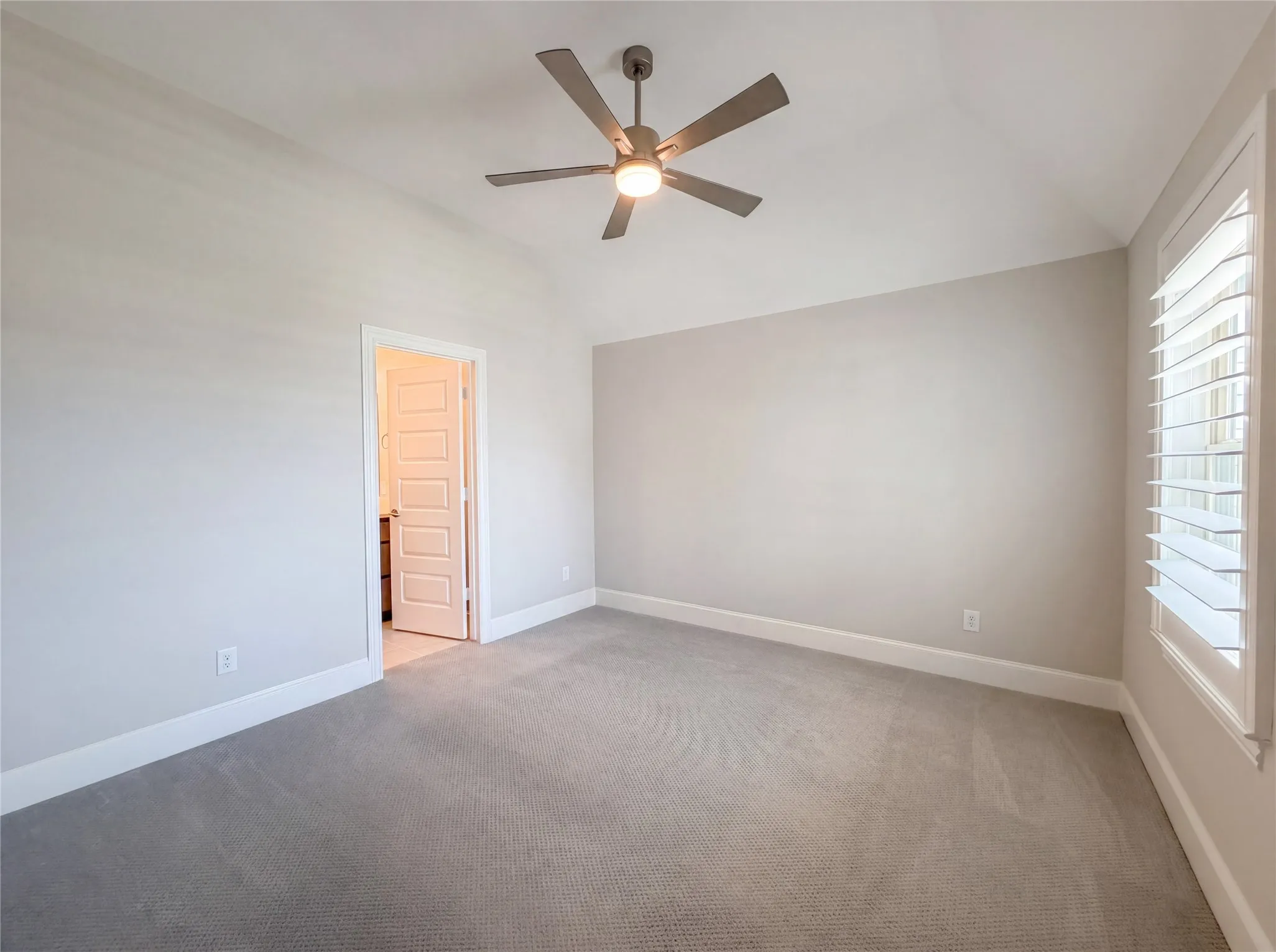 Single Family Residence For Sale in Collin County , 820 Hawk Wood Lane, Prosper, Texas 75078, 5 Bedroom, 8 Bathroom, 3 Garage spaces, 5,091 Sqft, built in 2020, mls#21268468, Real Estate Agent in Prosper, Homes For Sale in Collin county, Homes For Sale in Prosper, Realtor in Prosper Texas, Real Estate Brokerage Independent Realty Texas, Luminita Cordes Realtor