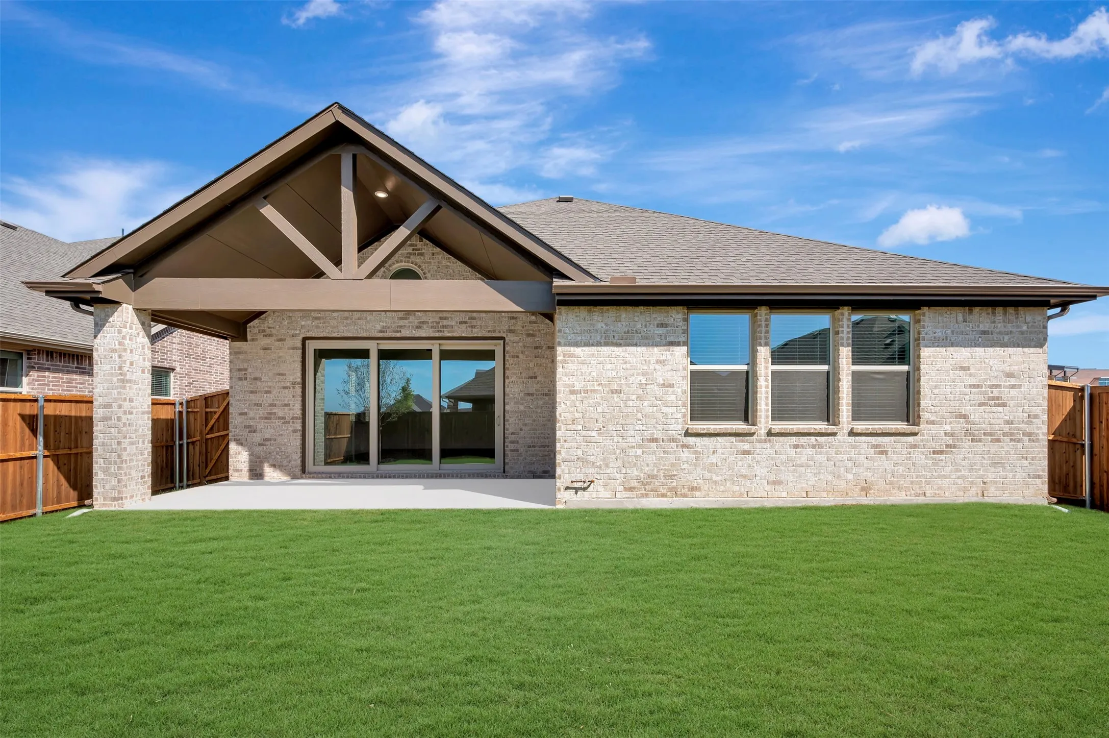 Single Family Residence For Sale in Denton County , 1007 Candlewyck Drive, Justin, Texas 76247, 3 Bedroom, 2 Bathroom, 2 Garage spaces, 2,003 Sqft, built in 2026, mls#21268494, Real Estate Agent in Justin, Homes For Sale in Denton county, Homes For Sale in Justin, Realtor in Justin Texas, Real Estate Brokerage Independent Realty Texas, Luminita Cordes Realtor