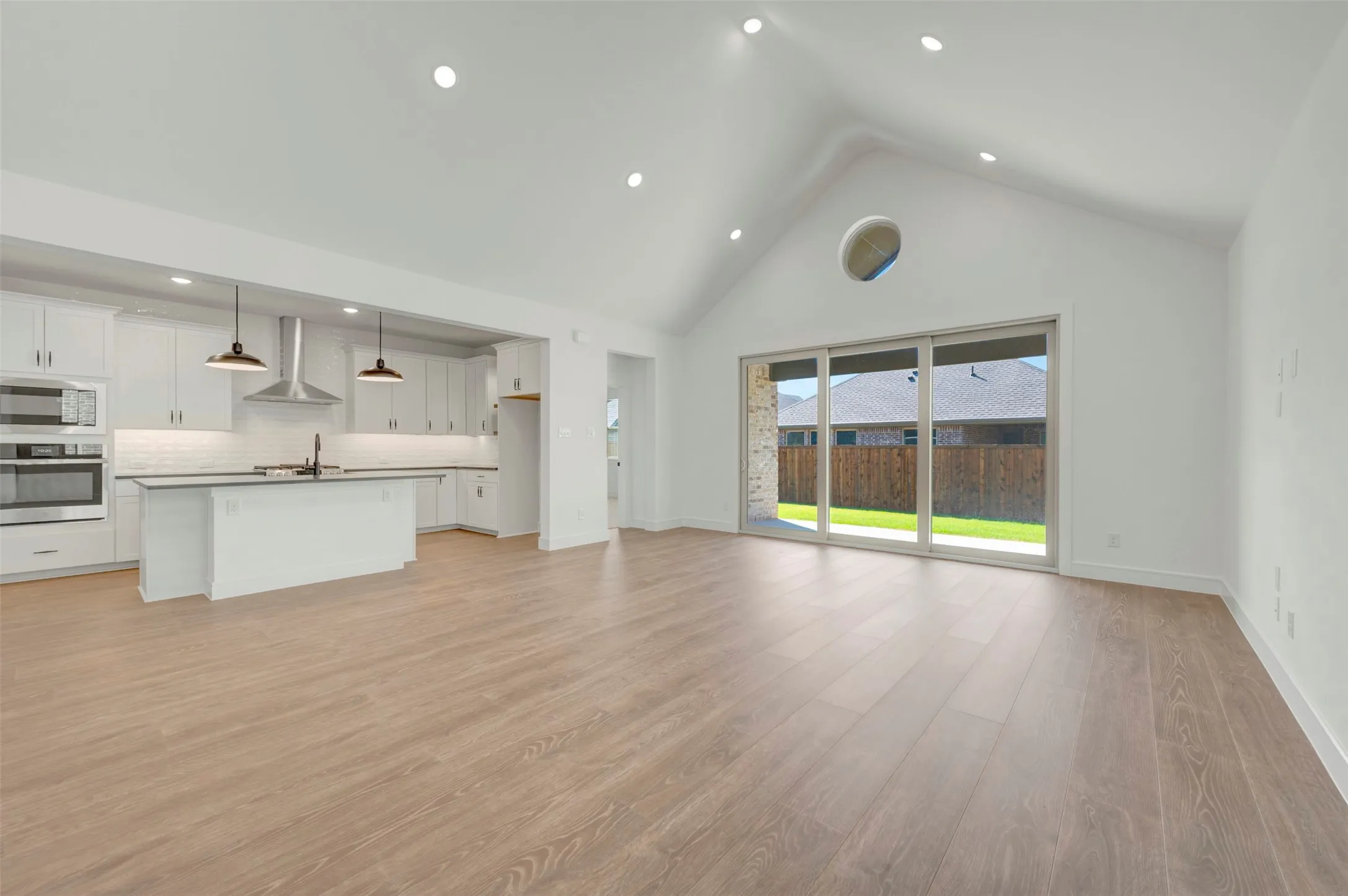 Single Family Residence For Sale in Denton County , 1007 Candlewyck Drive, Justin, Texas 76247, 3 Bedroom, 2 Bathroom, 2 Garage spaces, 2,003 Sqft, built in 2026, mls#21268494, Real Estate Agent in Justin, Homes For Sale in Denton county, Homes For Sale in Justin, Realtor in Justin Texas, Real Estate Brokerage Independent Realty Texas, Luminita Cordes Realtor