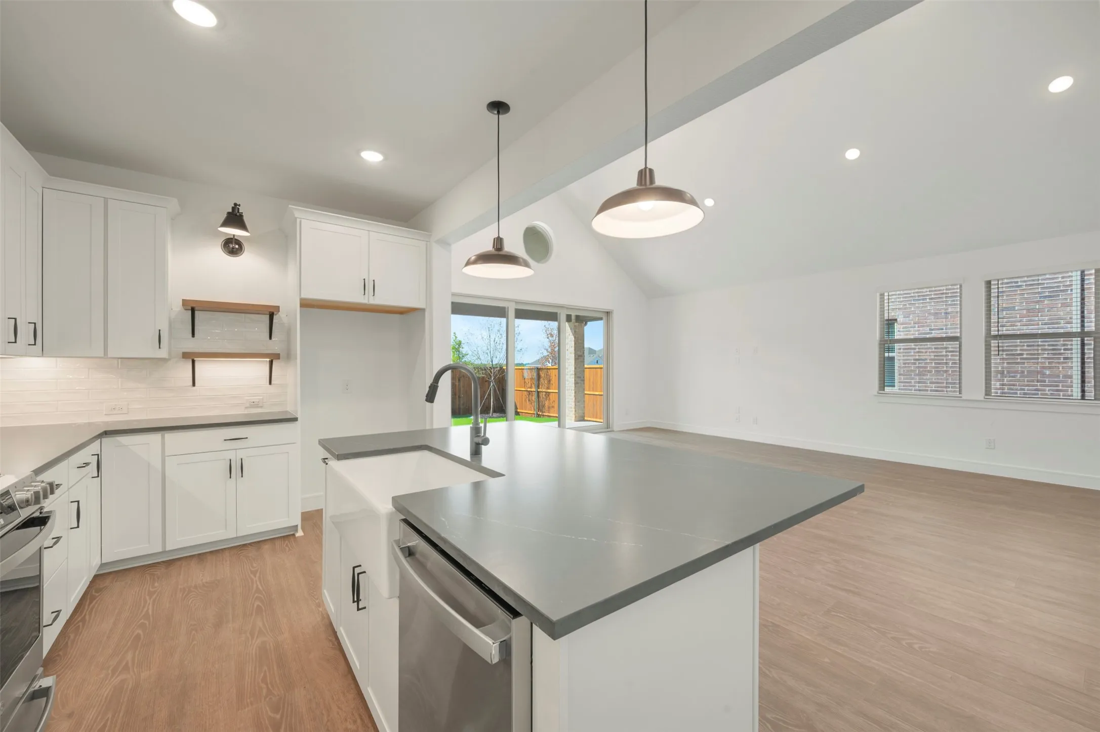 Single Family Residence For Sale in Denton County , 1007 Candlewyck Drive, Justin, Texas 76247, 3 Bedroom, 2 Bathroom, 2 Garage spaces, 2,003 Sqft, built in 2026, mls#21268494, Real Estate Agent in Justin, Homes For Sale in Denton county, Homes For Sale in Justin, Realtor in Justin Texas, Real Estate Brokerage Independent Realty Texas, Luminita Cordes Realtor