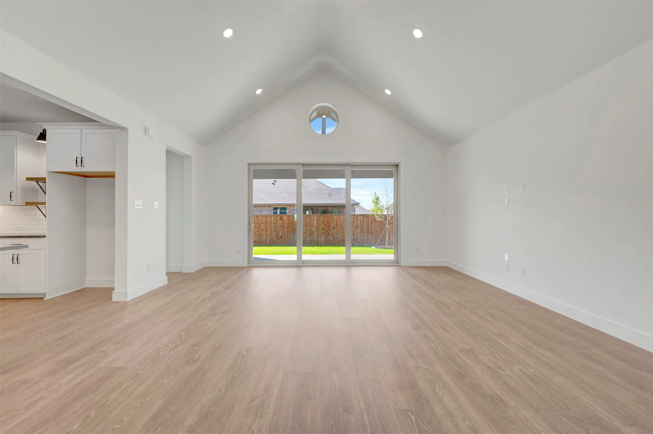 Single Family Residence For Sale in Denton County , 1007 Candlewyck Drive, Justin, Texas 76247, 3 Bedroom, 2 Bathroom, 2 Garage spaces, 2,003 Sqft, built in 2026, mls#21268494, Real Estate Agent in Justin, Homes For Sale in Denton county, Homes For Sale in Justin, Realtor in Justin Texas, Real Estate Brokerage Independent Realty Texas, Luminita Cordes Realtor