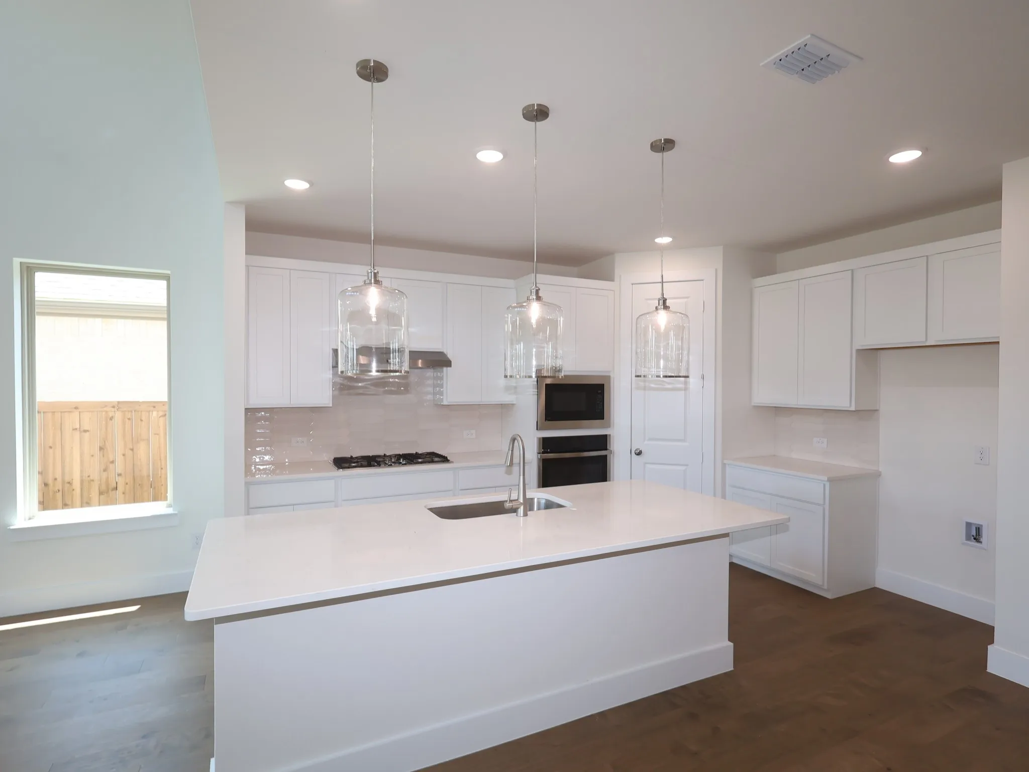 Single Family Residence For Sale in Collin County , 3612 Water Lily Way, Celina, Texas 75009, 4 Bedroom, 4 Bathroom, 2 Garage spaces, 3,504 Sqft, built in 2026, mls#21253574, Real Estate Agent in Celina, Homes For Sale in Collin county, Homes For Sale in Celina, Realtor in Celina Texas, Real Estate Brokerage Independent Realty Texas, Luminita Cordes Realtor
