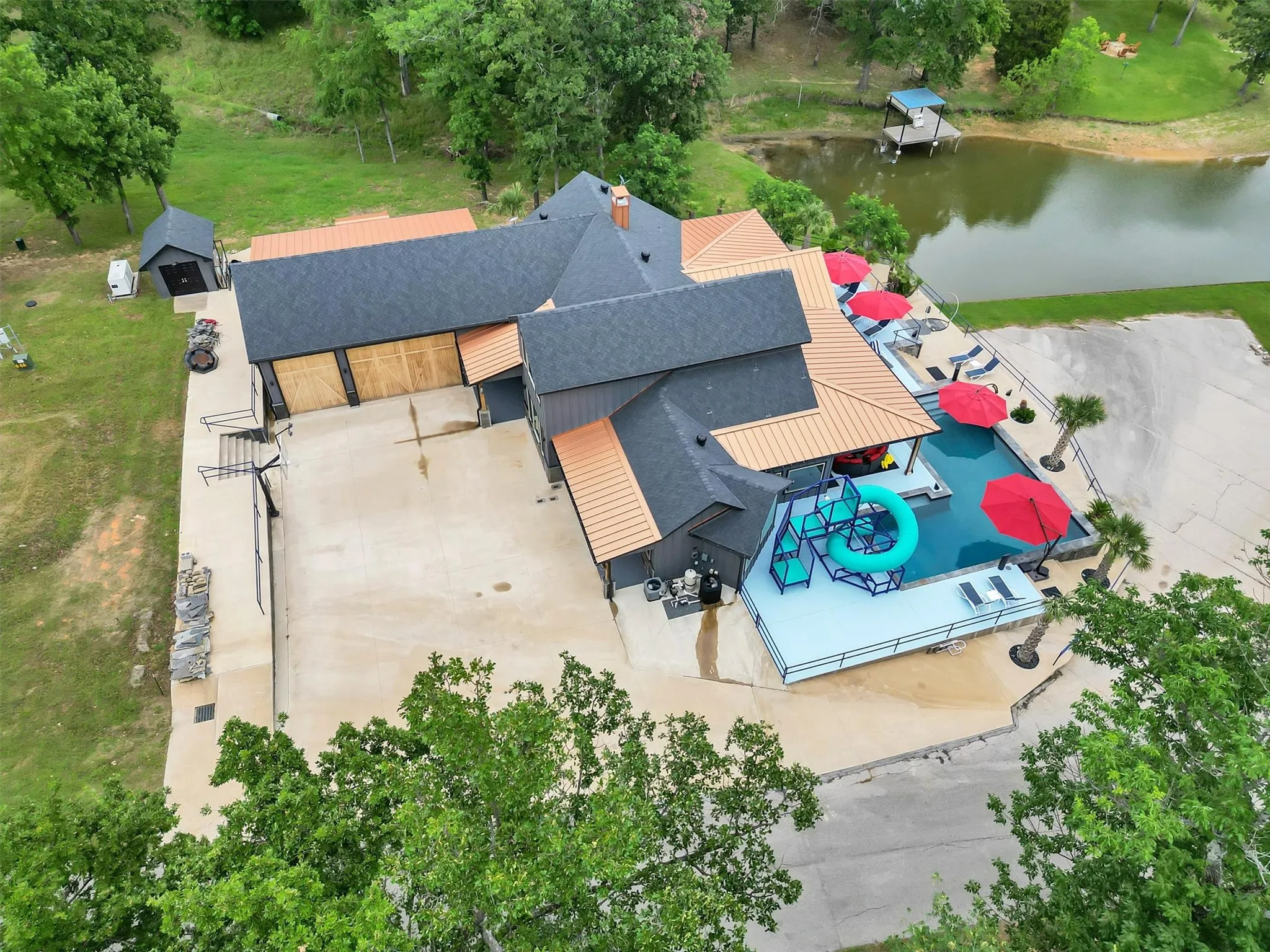 Single Family Residence For Sale in Henderson County , 5000 Esquire Estates Road, Mabank, Texas 75156, 4 Bedroom, 4 Bathroom, 5 Garage spaces, 2,942 Sqft, built in 2023, mls#21266196, Real Estate Agent in Mabank, Homes For Sale in Henderson county, Homes For Sale in Mabank, Realtor in Mabank Texas, Real Estate Brokerage Independent Realty Texas, Luminita Cordes Realtor