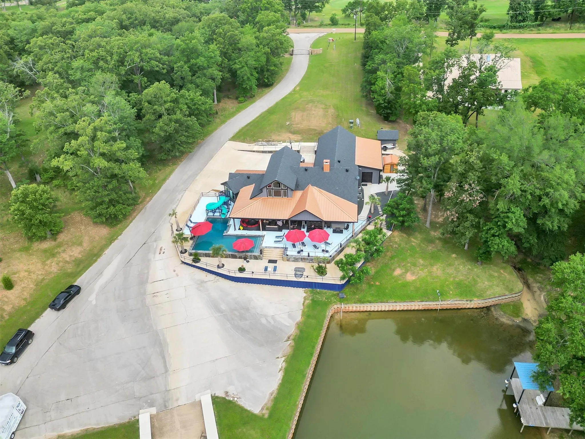 Single Family Residence For Sale in Henderson County , 5000 Esquire Estates Road, Mabank, Texas 75156, 4 Bedroom, 4 Bathroom, 5 Garage spaces, 2,942 Sqft, built in 2023, mls#21266196, Real Estate Agent in Mabank, Homes For Sale in Henderson county, Homes For Sale in Mabank, Realtor in Mabank Texas, Real Estate Brokerage Independent Realty Texas, Luminita Cordes Realtor