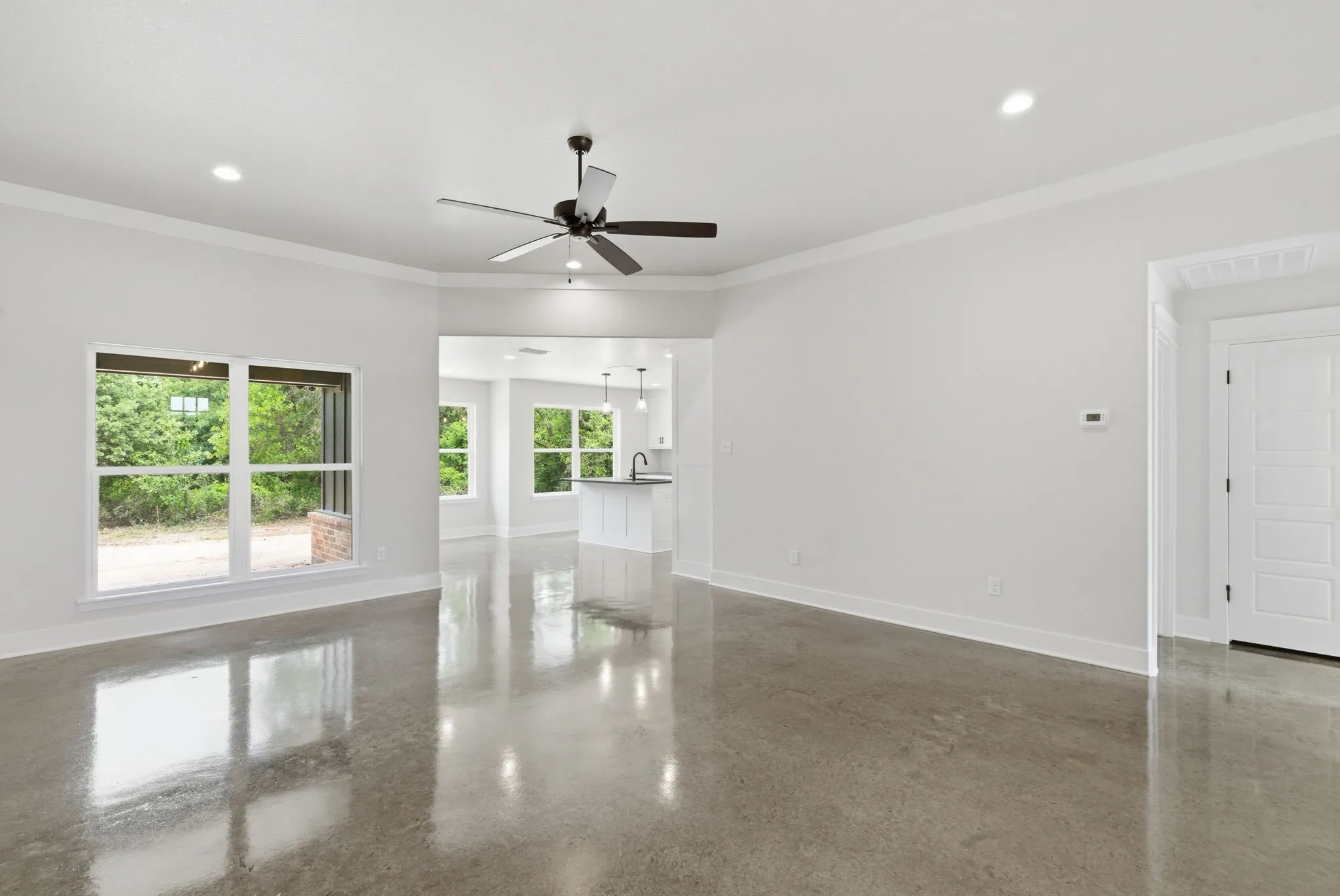 Single Family Residence For Sale in Parker County , 105 Graystone, Weatherford, Texas 76088, 3 Bedroom, 2 Bathroom, 2 Garage spaces, 1,630 Sqft, built in 2026, mls#21268525, Real Estate Agent in Weatherford, Homes For Sale in Parker county, Homes For Sale in Weatherford, Realtor in Weatherford Texas, Real Estate Brokerage Independent Realty Texas, Luminita Cordes Realtor