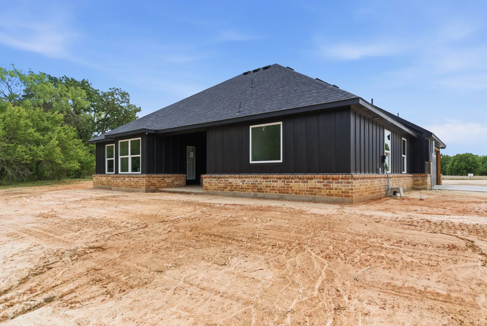 Single Family Residence For Sale in Parker County , 105 Graystone, Weatherford, Texas 76088, 3 Bedroom, 2 Bathroom, 2 Garage spaces, 1,630 Sqft, built in 2026, mls#21268525, Real Estate Agent in Weatherford, Homes For Sale in Parker county, Homes For Sale in Weatherford, Realtor in Weatherford Texas, Real Estate Brokerage Independent Realty Texas, Luminita Cordes Realtor