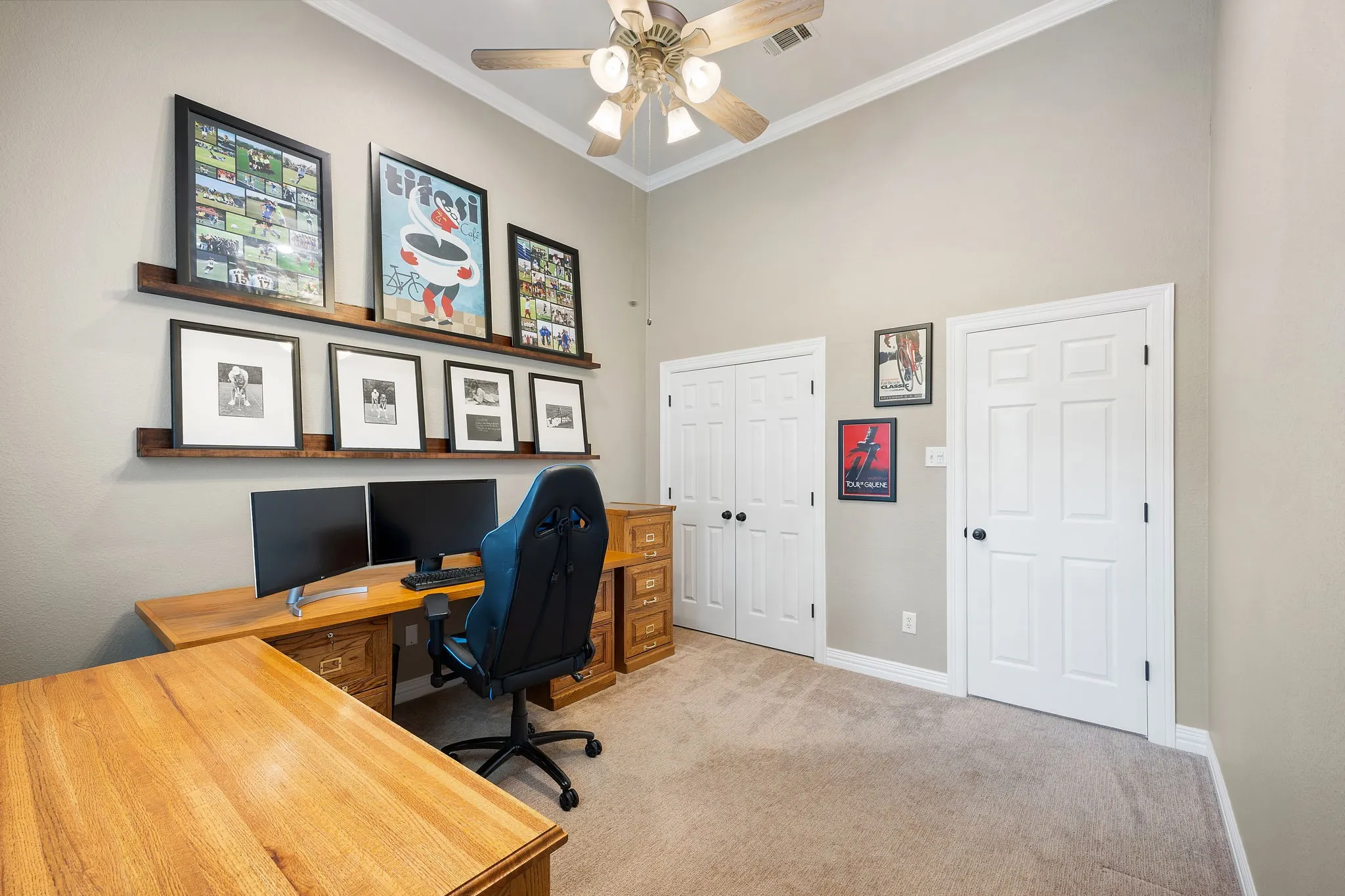 Single Family Residence For Sale in Collin County , 3415 Norwood Circle, Richardson, Texas 75082, 4 Bedroom, 3 Bathroom, 2 Garage spaces, 2,668 Sqft, built in 1992, mls#21264978, Real Estate Agent in Richardson, Homes For Sale in Collin county, Homes For Sale in Richardson, Realtor in Richardson Texas, Real Estate Brokerage Independent Realty Texas, Luminita Cordes Realtor