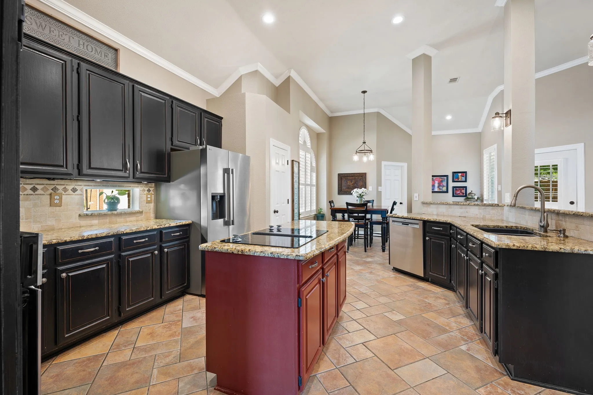 Single Family Residence For Sale in Collin County , 3415 Norwood Circle, Richardson, Texas 75082, 4 Bedroom, 3 Bathroom, 2 Garage spaces, 2,668 Sqft, built in 1992, mls#21264978, Real Estate Agent in Richardson, Homes For Sale in Collin county, Homes For Sale in Richardson, Realtor in Richardson Texas, Real Estate Brokerage Independent Realty Texas, Luminita Cordes Realtor