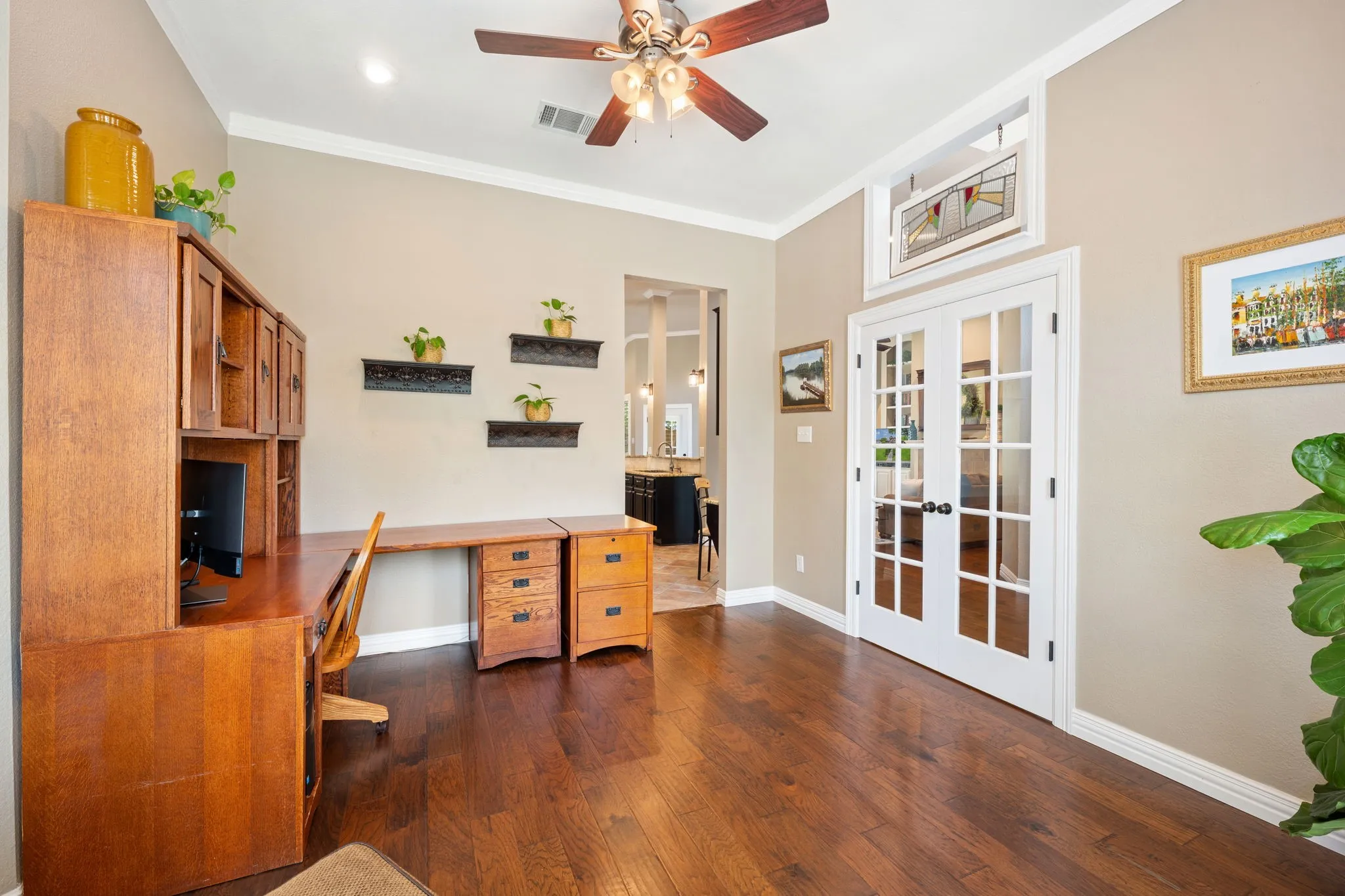 Single Family Residence For Sale in Collin County , 3415 Norwood Circle, Richardson, Texas 75082, 4 Bedroom, 3 Bathroom, 2 Garage spaces, 2,668 Sqft, built in 1992, mls#21264978, Real Estate Agent in Richardson, Homes For Sale in Collin county, Homes For Sale in Richardson, Realtor in Richardson Texas, Real Estate Brokerage Independent Realty Texas, Luminita Cordes Realtor