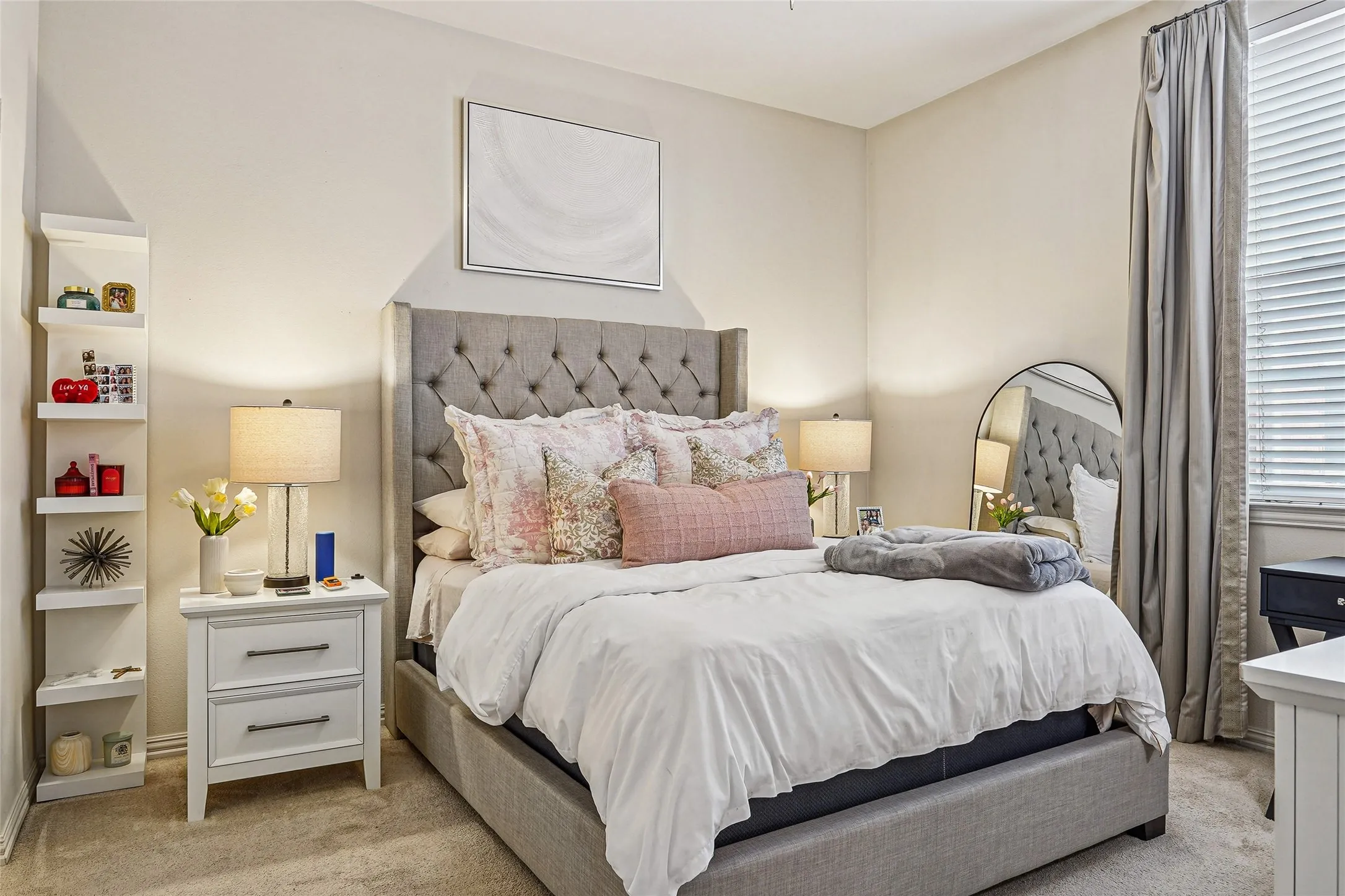 Condominium For Sale in Dallas County , 2305 Worthington Street 114, Dallas, Texas 75204, 2 Bedroom, 2 Bathroom, 1 Garage spaces, 1,295 Sqft, built in 1999, mls#21268380, Real Estate Agent in Dallas, Homes For Sale in Dallas county, Homes For Sale in Dallas, Realtor in Dallas Texas, Real Estate Brokerage Independent Realty Texas, Luminita Cordes Realtor