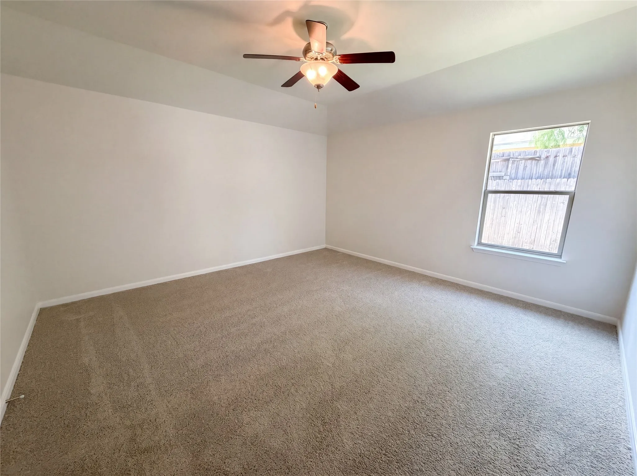 Single Family Residence For Sale in Dallas County , 2824 Saint Bernard Drive, Dallas, Texas 75233, 4 Bedroom, 2 Bathroom, 2 Garage spaces, 1,521 Sqft, built in 2015, mls#21268584, Real Estate Agent in Dallas, Homes For Sale in Dallas county, Homes For Sale in Dallas, Realtor in Dallas Texas, Real Estate Brokerage Independent Realty Texas, Luminita Cordes Realtor