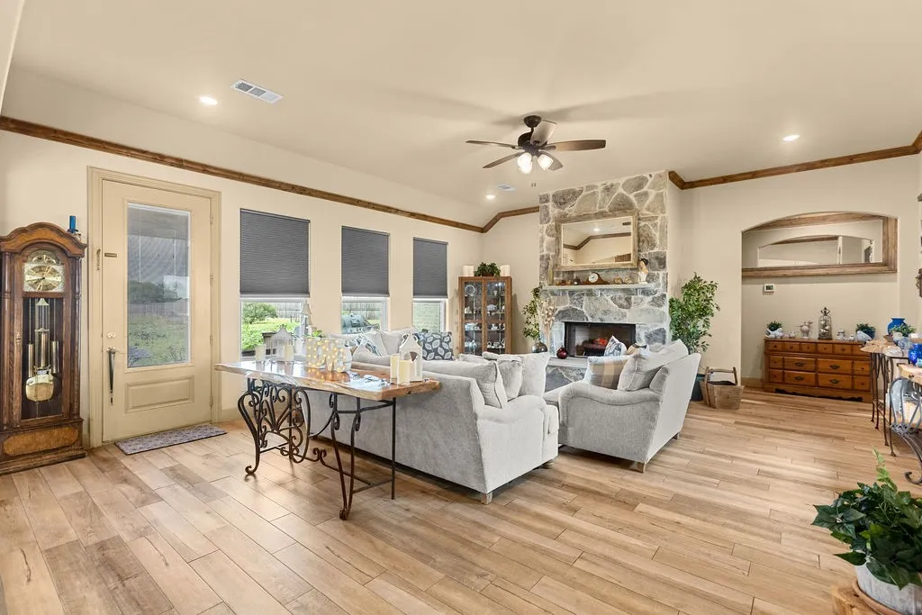 Single Family Residence For Sale in Fannin County , 300 Delatorre Street, Trenton, Texas 75490, 4 Bedrooms, 3 Bathrooms, 2 Garage spaces, 2,161 Sqft, built in 2021, Price $519,900, mls#21268582, Real Estate Agent in Trenton, Homes For Sale in Fannin county, Homes For Sale in Trenton, Realtor in Trenton Texas, Real Estate Brokerage Independent Realty Texas, Luminita Cordes Realtor