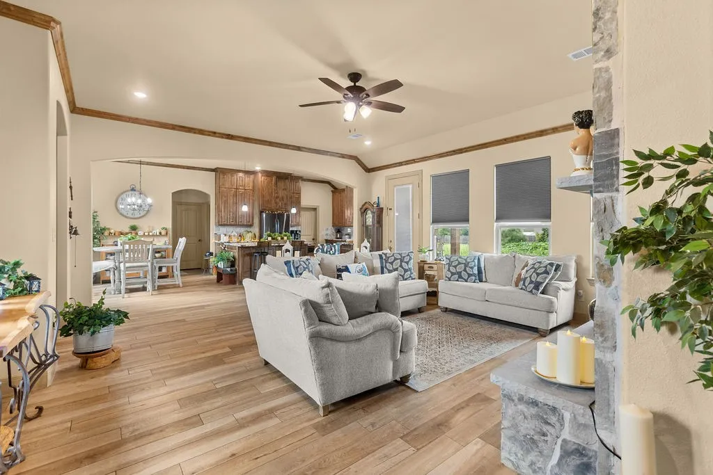 Single Family Residence For Sale in Fannin County , 300 Delatorre Street, Trenton, Texas 75490, 4 Bedrooms, 3 Bathrooms, 2 Garage spaces, 2,161 Sqft, built in 2021, Price $519,900, mls#21268582, Real Estate Agent in Trenton, Homes For Sale in Fannin county, Homes For Sale in Trenton, Realtor in Trenton Texas, Real Estate Brokerage Independent Realty Texas, Luminita Cordes Realtor