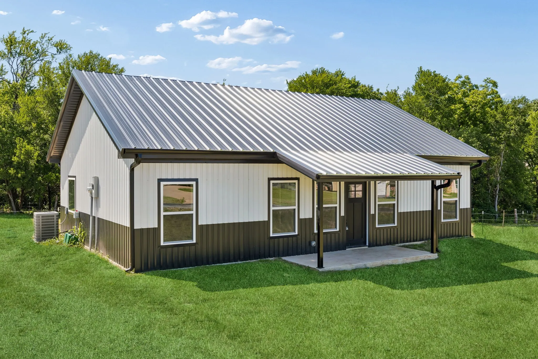 Barndominium 3 bedrooms