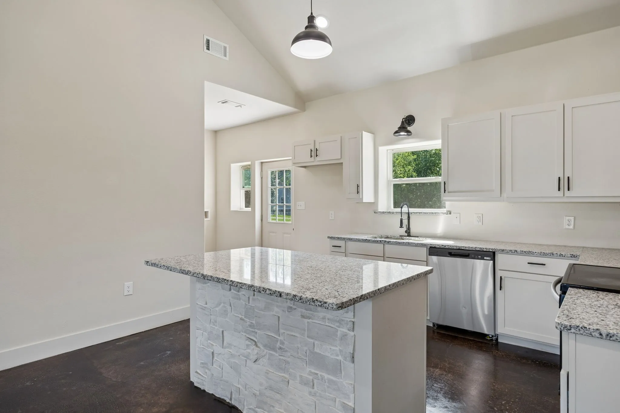 Barndo kitchen