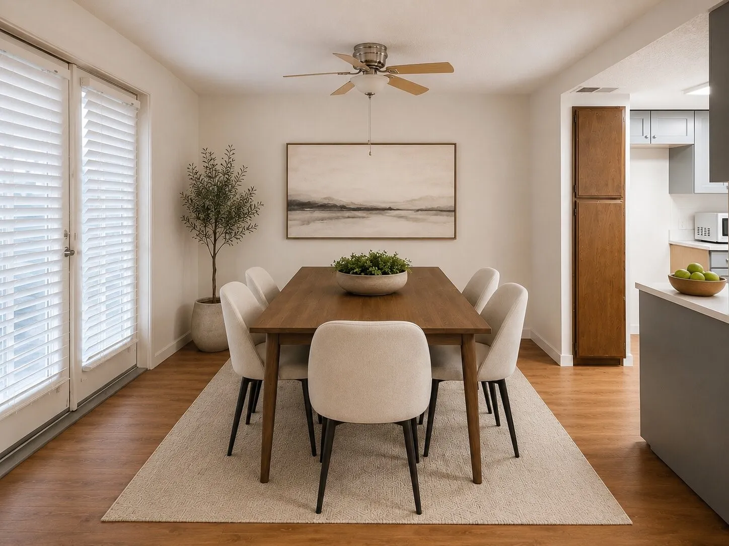 Digitally Staged Dinning Area.