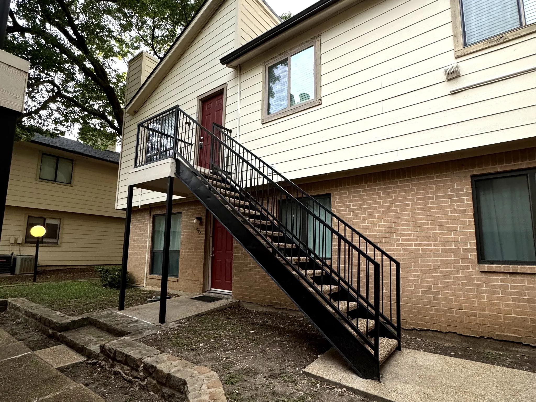 Condominium For Rent in Dallas County , 6646 E Lovers Lane 808, Dallas, Texas 75214, 2 Bedroom, 1 Bathroom, Garage spaces, 848 Sqft, built in 1979, mls#21268658, Real Estate Agent in Dallas, Homes For Rent in Dallas county, Homes For Rent in Dallas, Realtor in Dallas Texas, Real Estate Brokerage Independent Realty Texas, Luminita Cordes Realtor