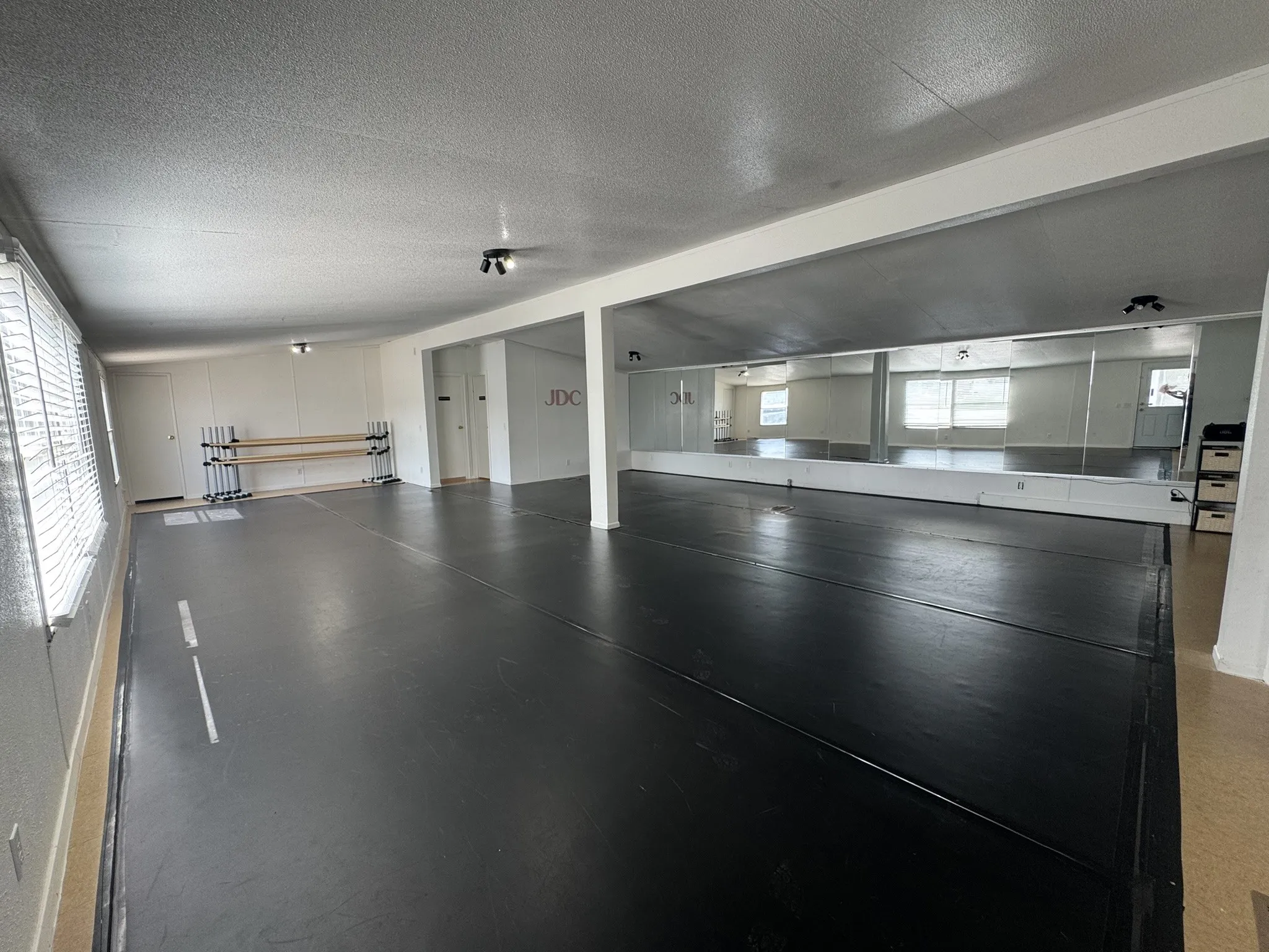 Office For Rent in Parker County , 3001 E Hwy 199 105, Springtown, Texas 76082, 0, 0, Garage spaces, 0 Sqft, built in 2021, Price $2,000, mls#21268689, Real Estate Agent in Springtown, Homes For Rent in Parker county, Homes For Rent in Springtown, Realtor in Springtown Texas, Real Estate Brokerage Independent Realty Texas, Luminita Cordes Realtor