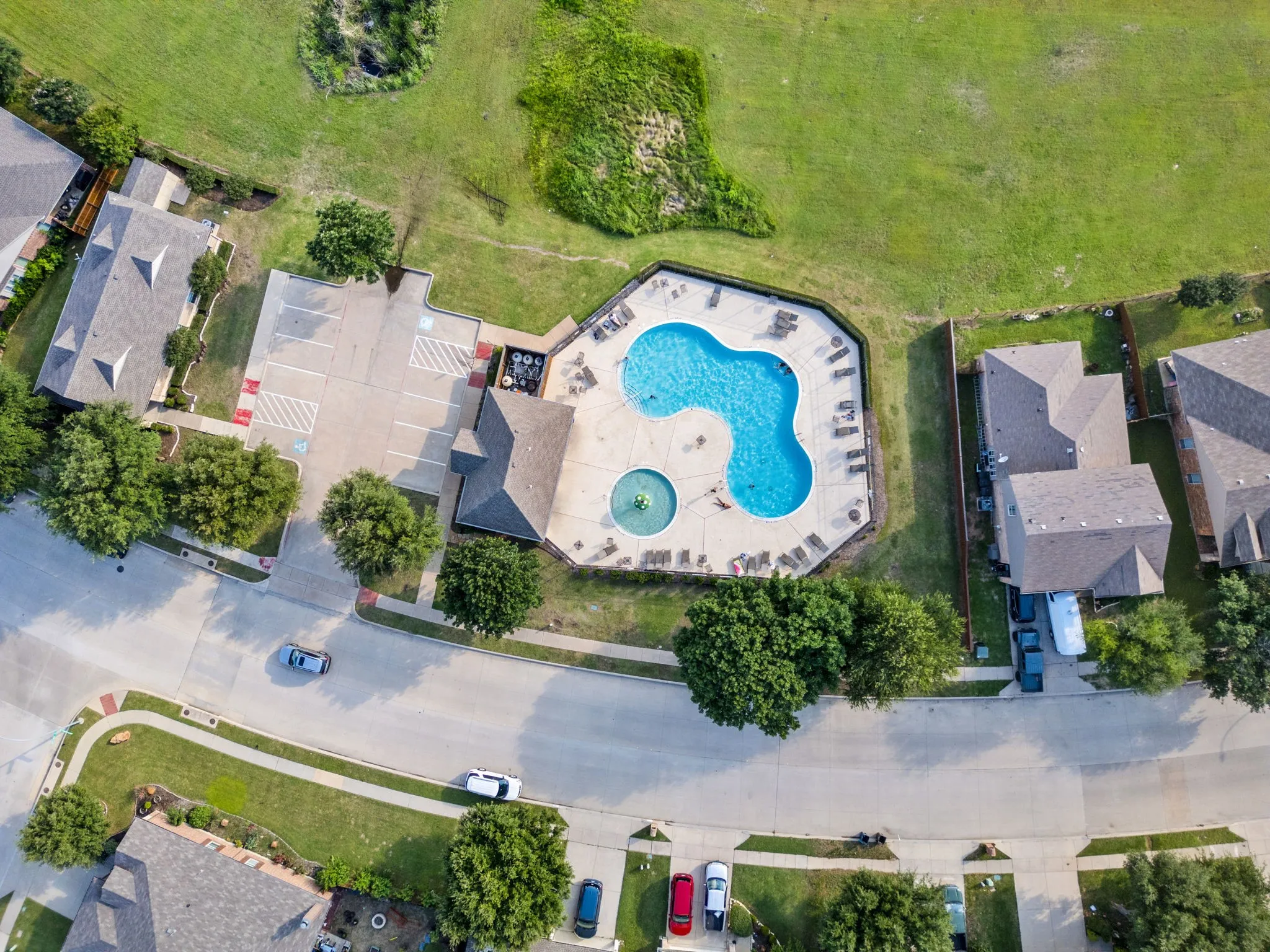 Single Family Residence For Sale in Tarrant County , 11312 Gold Canyon Drive, Fort Worth, Texas 76052, 4 Bedroom, 2 Bathroom, 2 Garage spaces, 2,048 Sqft, built in 2017, mls#21267382, Real Estate Agent in Fort Worth, Homes For Sale in Tarrant county, Homes For Sale in Fort Worth, Realtor in Fort Worth Texas, Real Estate Brokerage Independent Realty Texas, Luminita Cordes Realtor