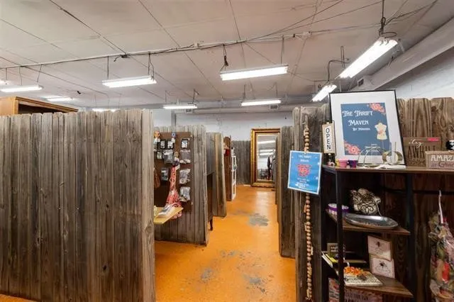 Retail For Sale in Clay County , 315 N Bridge, Henrietta, Texas 76365, 0, 0, Garage spaces, 0 Sqft, built in 1946, Price $140,000, mls#21268702, Real Estate Agent in Henrietta, Homes For Sale in Clay county, Homes For Sale in Henrietta, Realtor in Henrietta Texas, Real Estate Brokerage Independent Realty Texas, Luminita Cordes Realtor