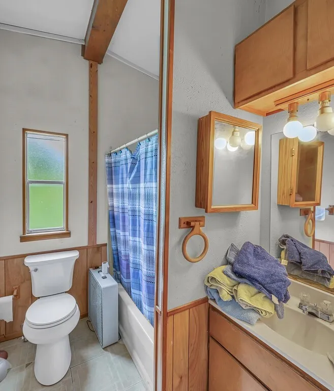 Mobile Home For Sale in Bosque County , 271 County Road 3440, Clifton, Texas 76634, 3 Bedroom, 2 Bathroom, Garage spaces, 1,120 Sqft, built in 1985, Price $549,000, mls#21268139, Real Estate Agent in Clifton, Homes For Sale in Bosque county, Homes For Sale in Clifton, Realtor in Clifton Texas, Real Estate Brokerage Independent Realty Texas, Luminita Cordes Realtor