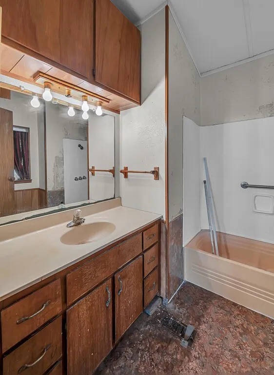 Mobile Home For Sale in Bosque County , 271 County Road 3440, Clifton, Texas 76634, 3 Bedroom, 2 Bathroom, Garage spaces, 1,120 Sqft, built in 1985, Price $549,000, mls#21268139, Real Estate Agent in Clifton, Homes For Sale in Bosque county, Homes For Sale in Clifton, Realtor in Clifton Texas, Real Estate Brokerage Independent Realty Texas, Luminita Cordes Realtor