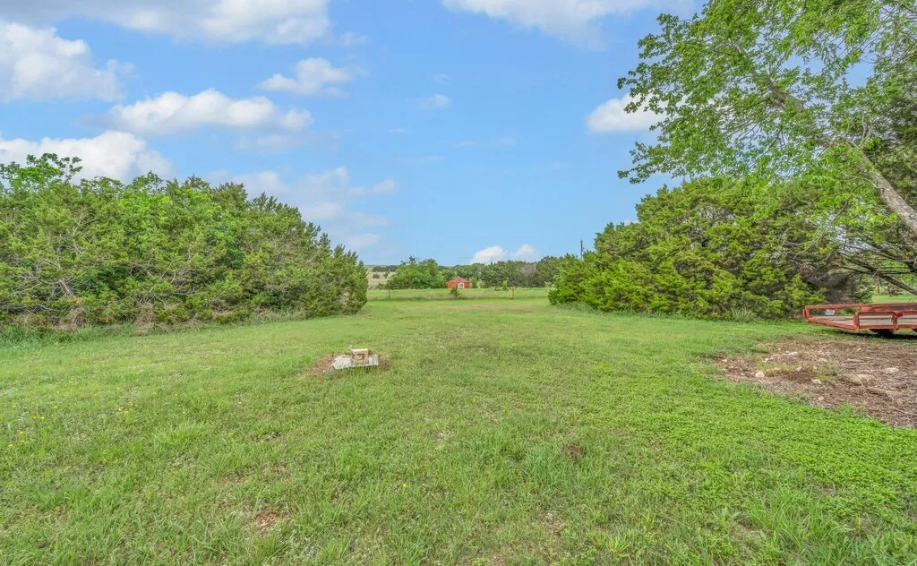 Mobile Home For Sale in Bosque County , 271 County Road 3440, Clifton, Texas 76634, 3 Bedroom, 2 Bathroom, Garage spaces, 1,120 Sqft, built in 1985, Price $549,000, mls#21268139, Real Estate Agent in Clifton, Homes For Sale in Bosque county, Homes For Sale in Clifton, Realtor in Clifton Texas, Real Estate Brokerage Independent Realty Texas, Luminita Cordes Realtor